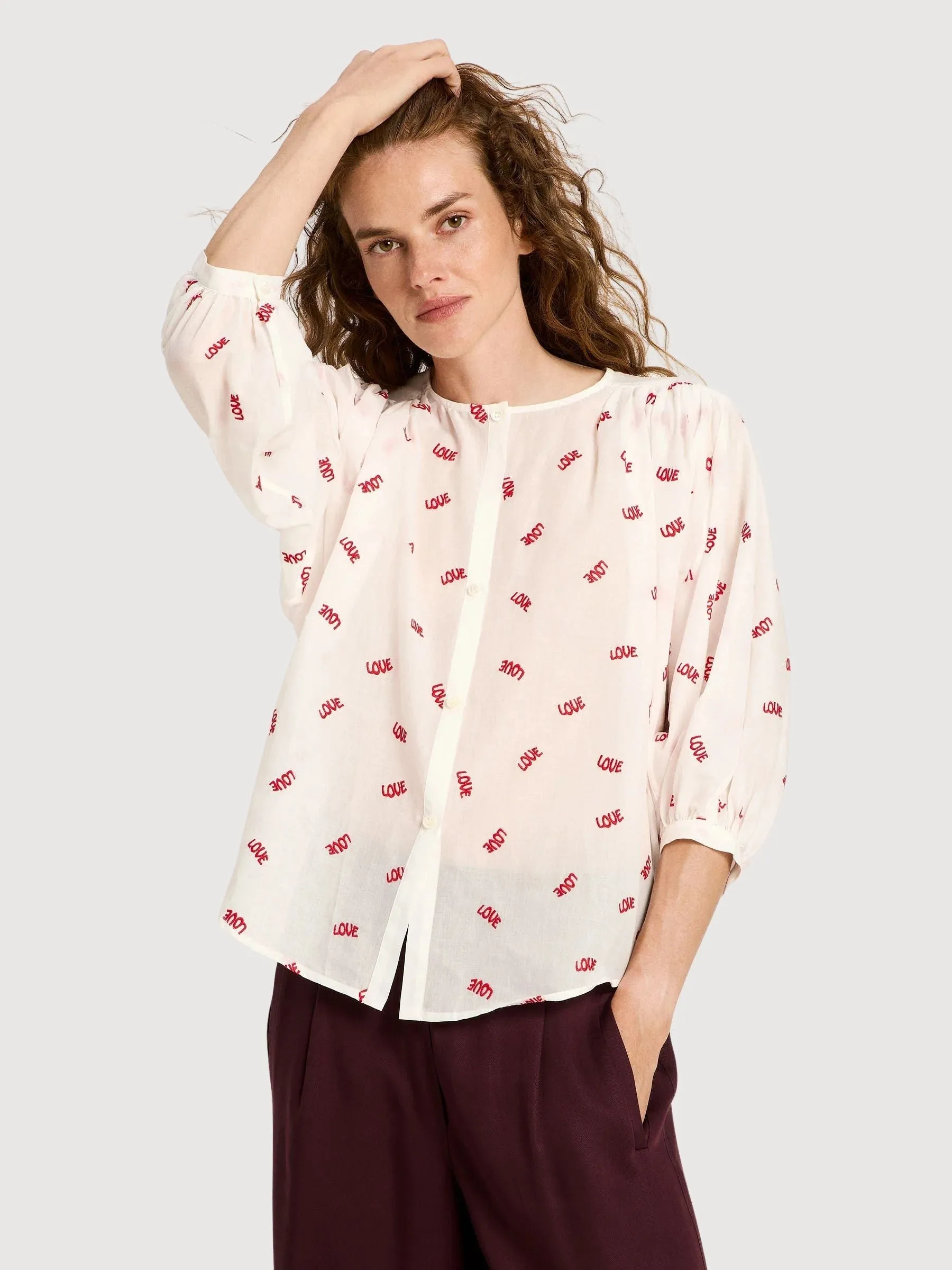 Blouse with embroidery and ruffles Off white/ Love | Lanius