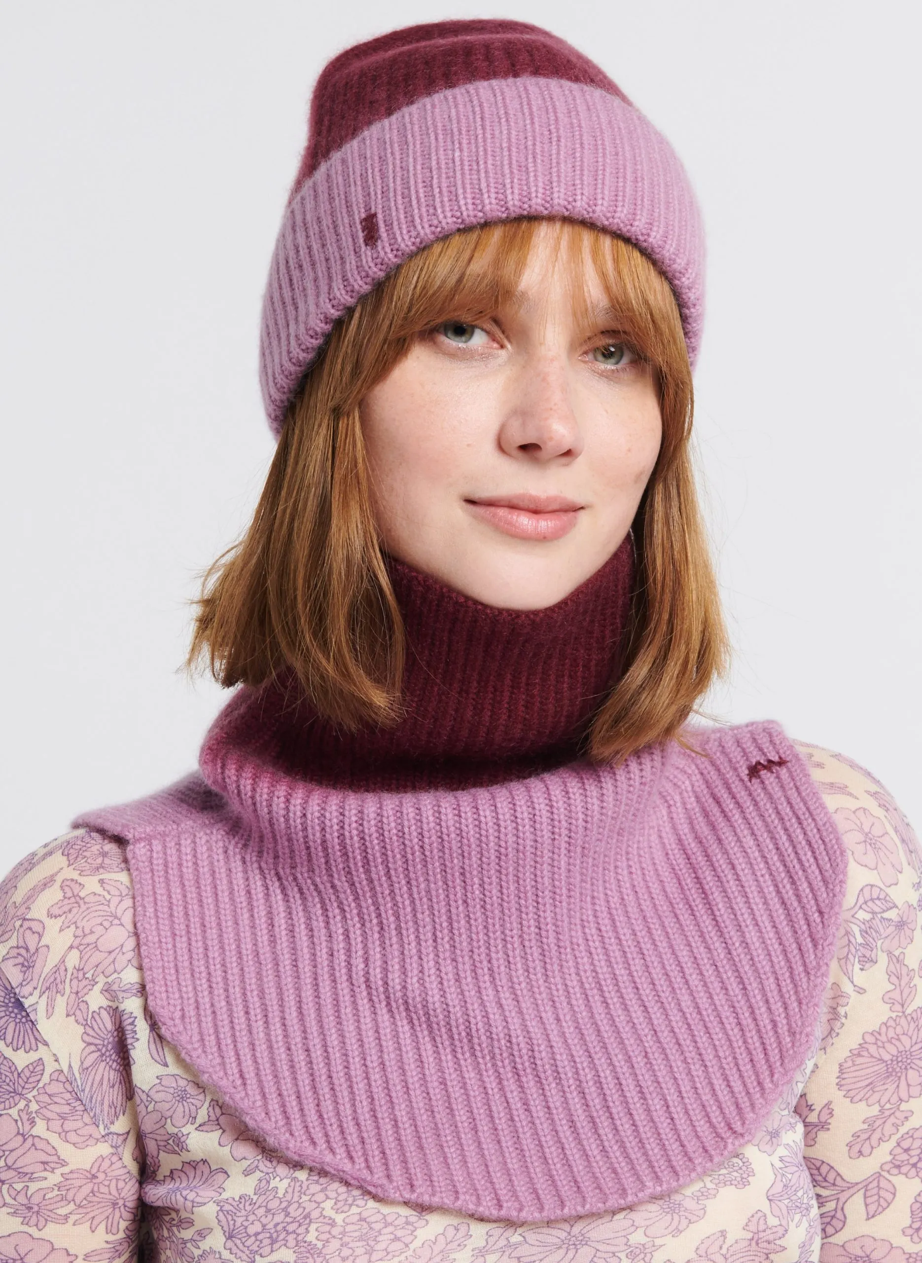 Abnehmbarer Kragen aus Kaschmir Pflaume