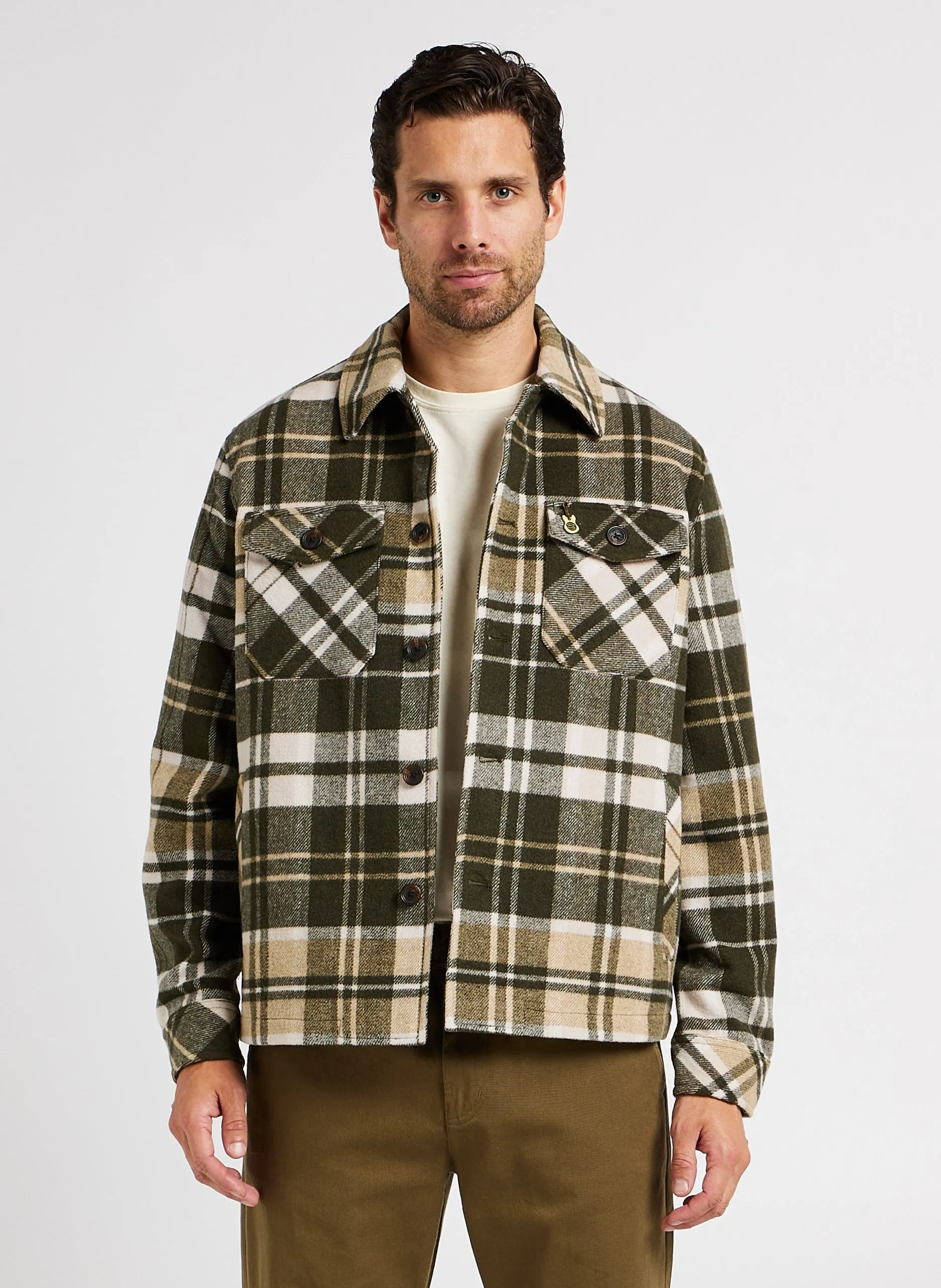 Gerade geschnittene Hemdjacke mit klassischem Kragen Grun