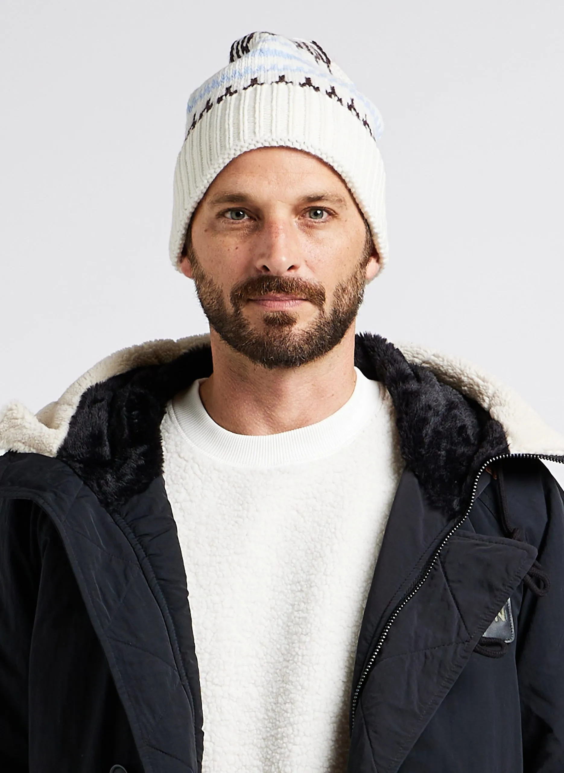 Strickmütze aus Wolle Mehrfarbig