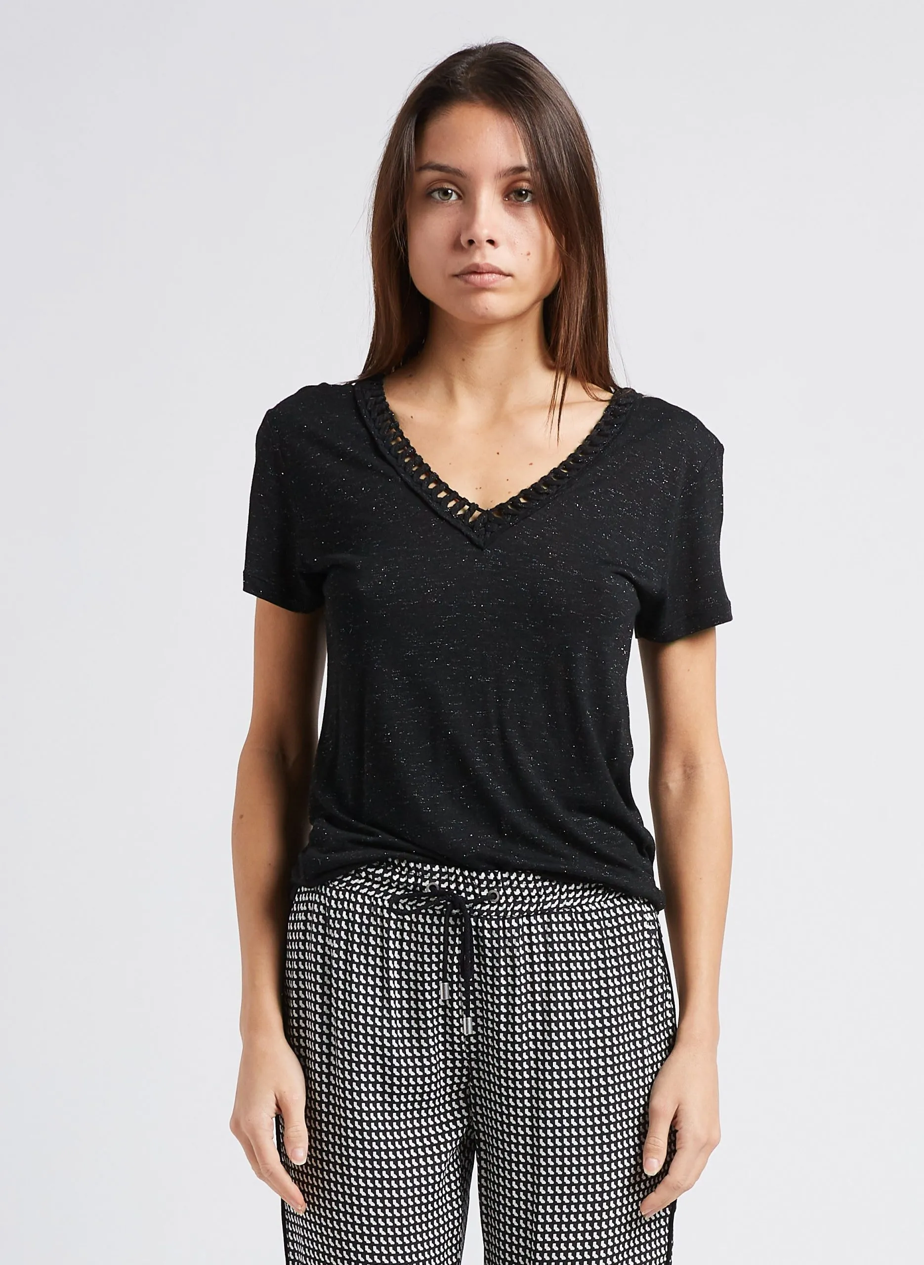 T-Shirt mit V-Ausschnitt und metallischen Fasern Schwarz