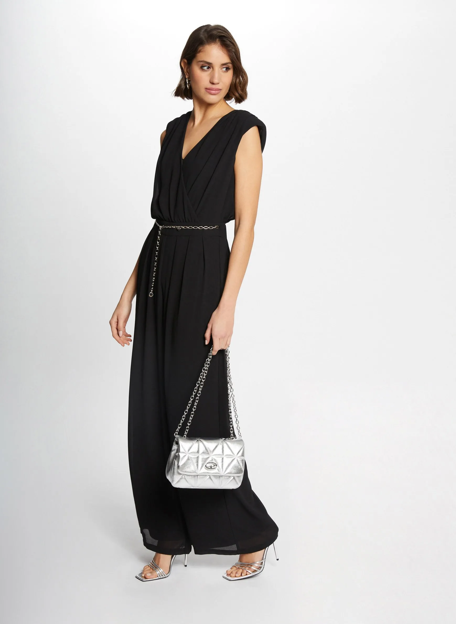 Langes Kleid mit Rundhalsausschnitt und Gürtel Braun 241-PIDOU