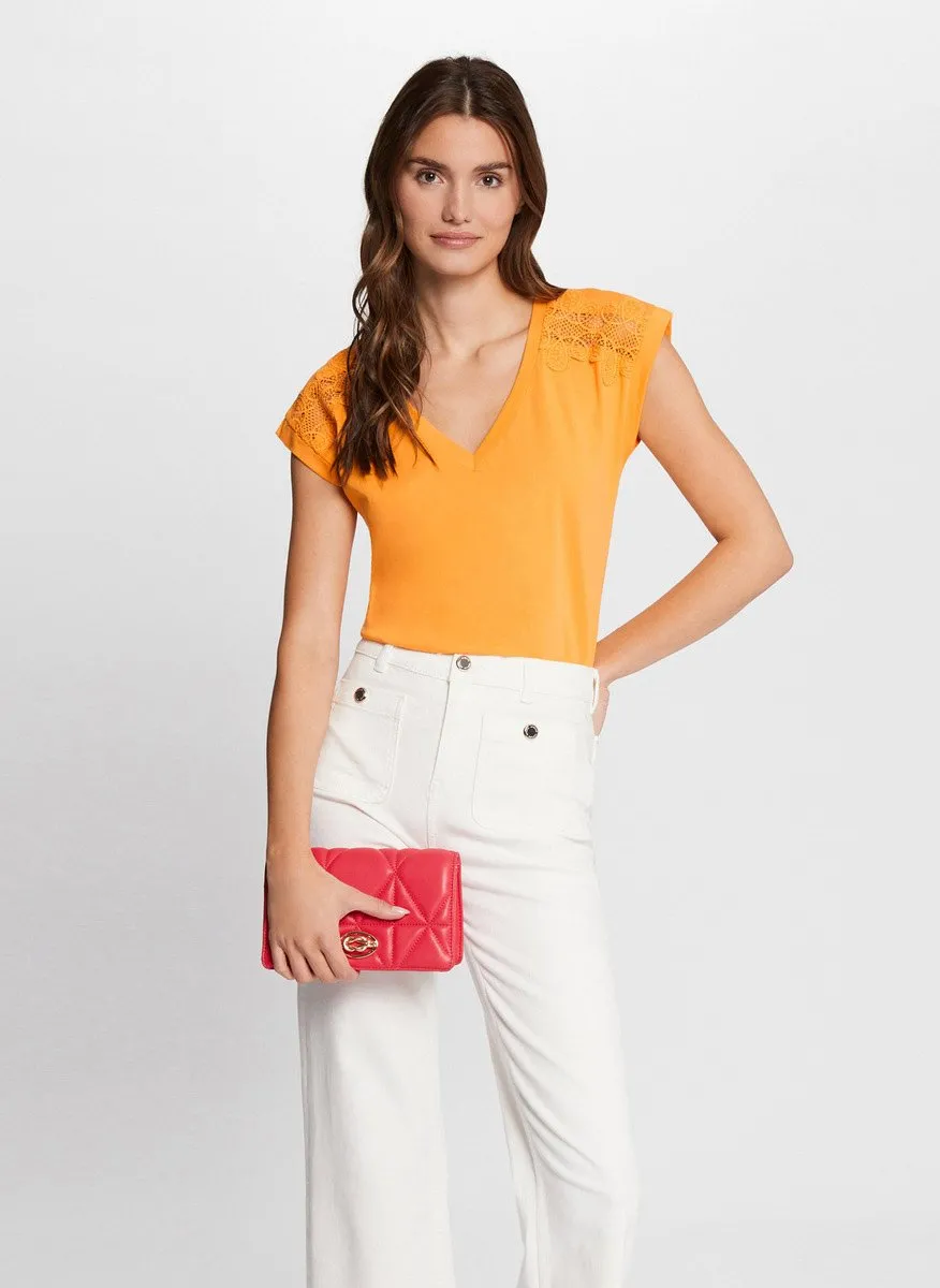 T-Shirt mit V-Ausschnitt aus Baumwolle Orange 241-DECI