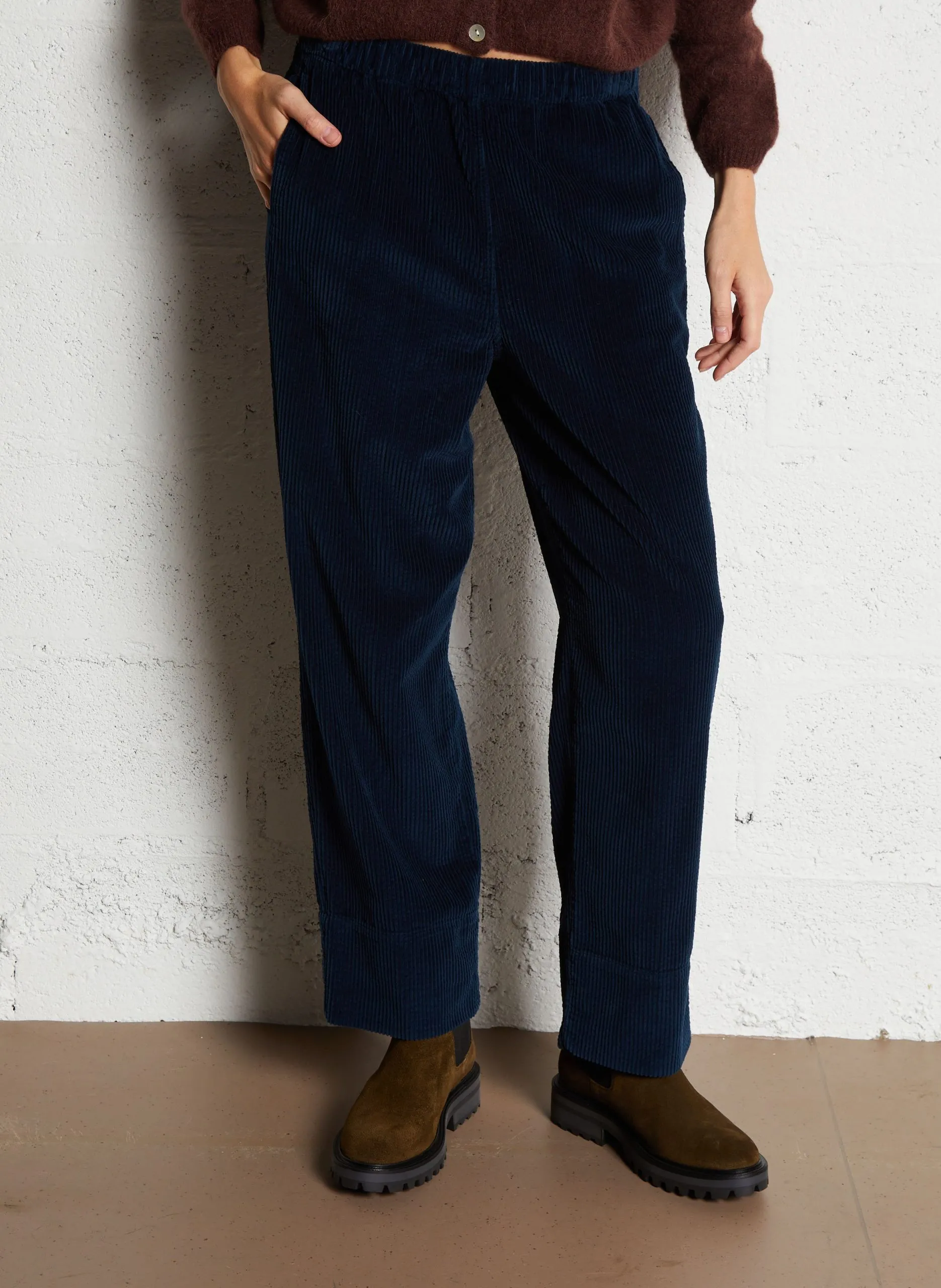 Gerade geschnittene Hose aus Cord und Baumwolle Blau PADOW