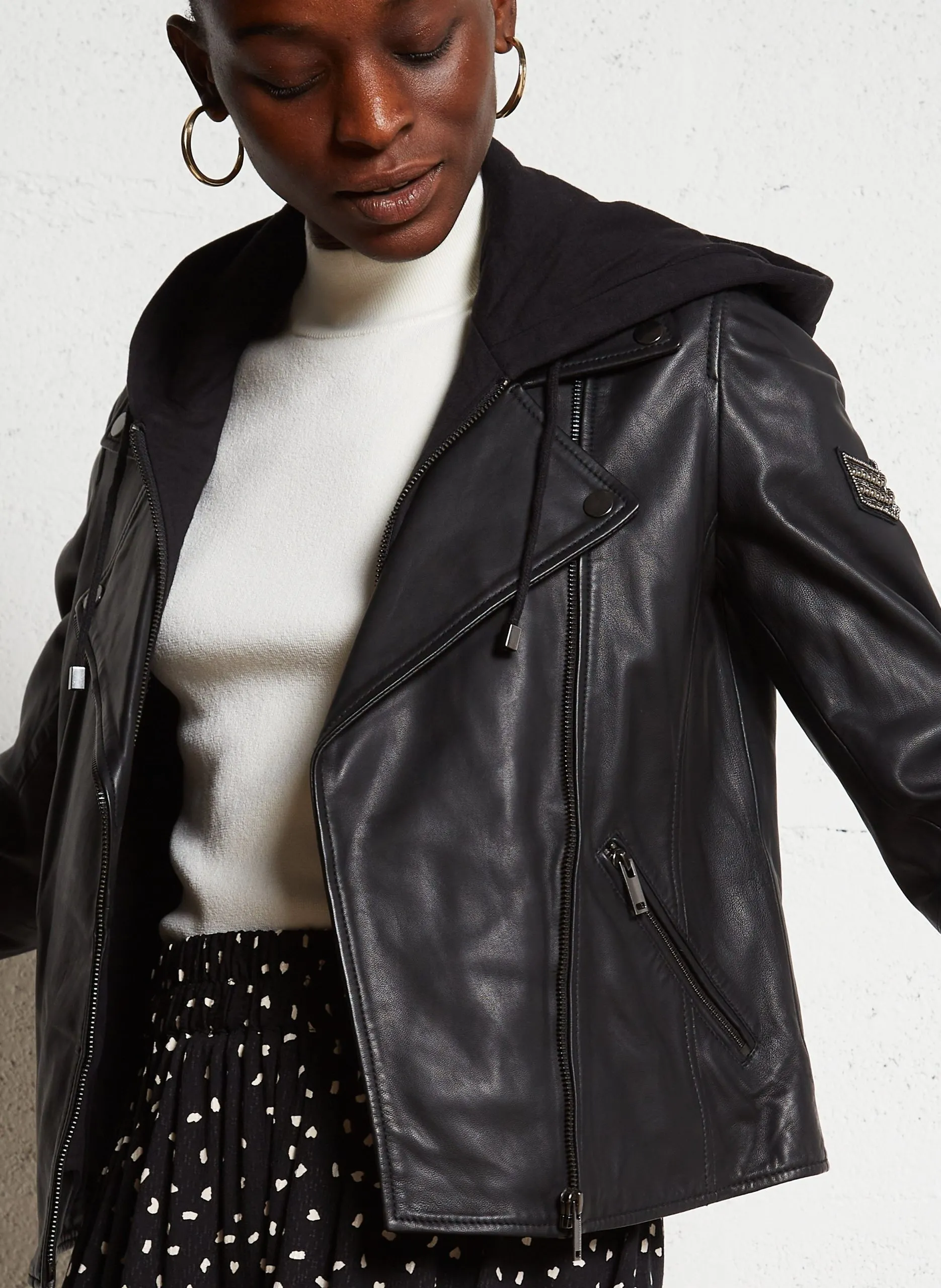 Gefütterter Lederblouson mit Reverskragen und Kapuze Schwarz