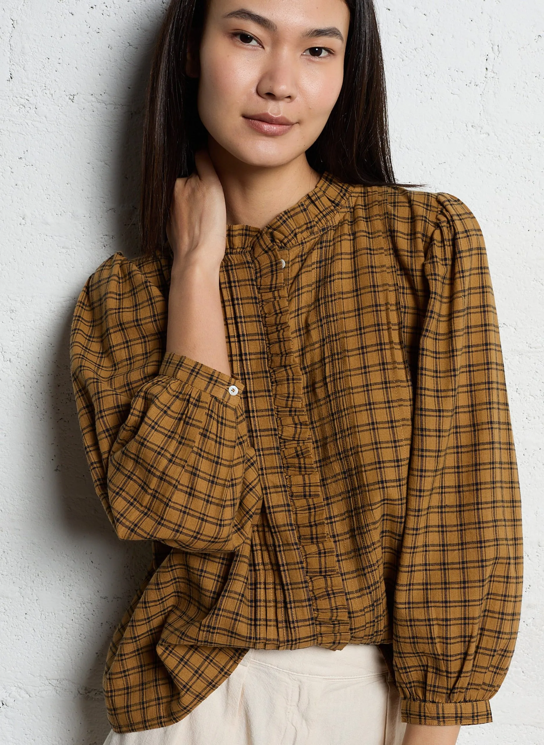 Weite Baumwollbluse mit Rundhalsausschnitt Gelb