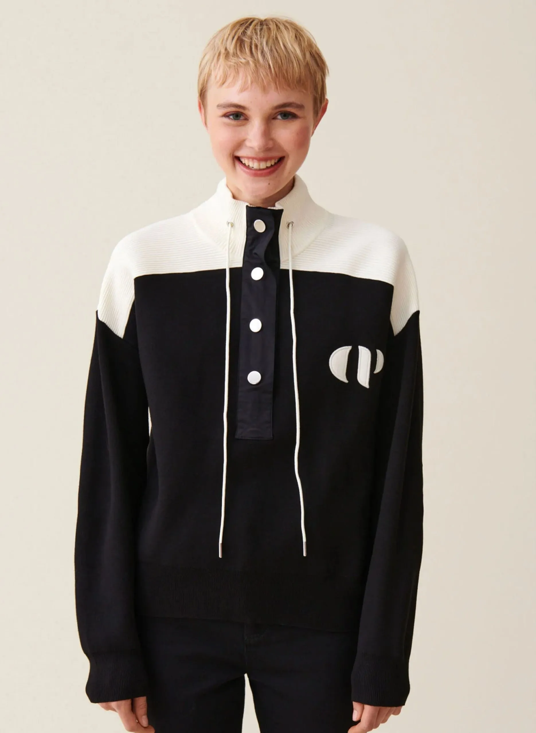 Sweatshirt mit Stehkragen Schwarz