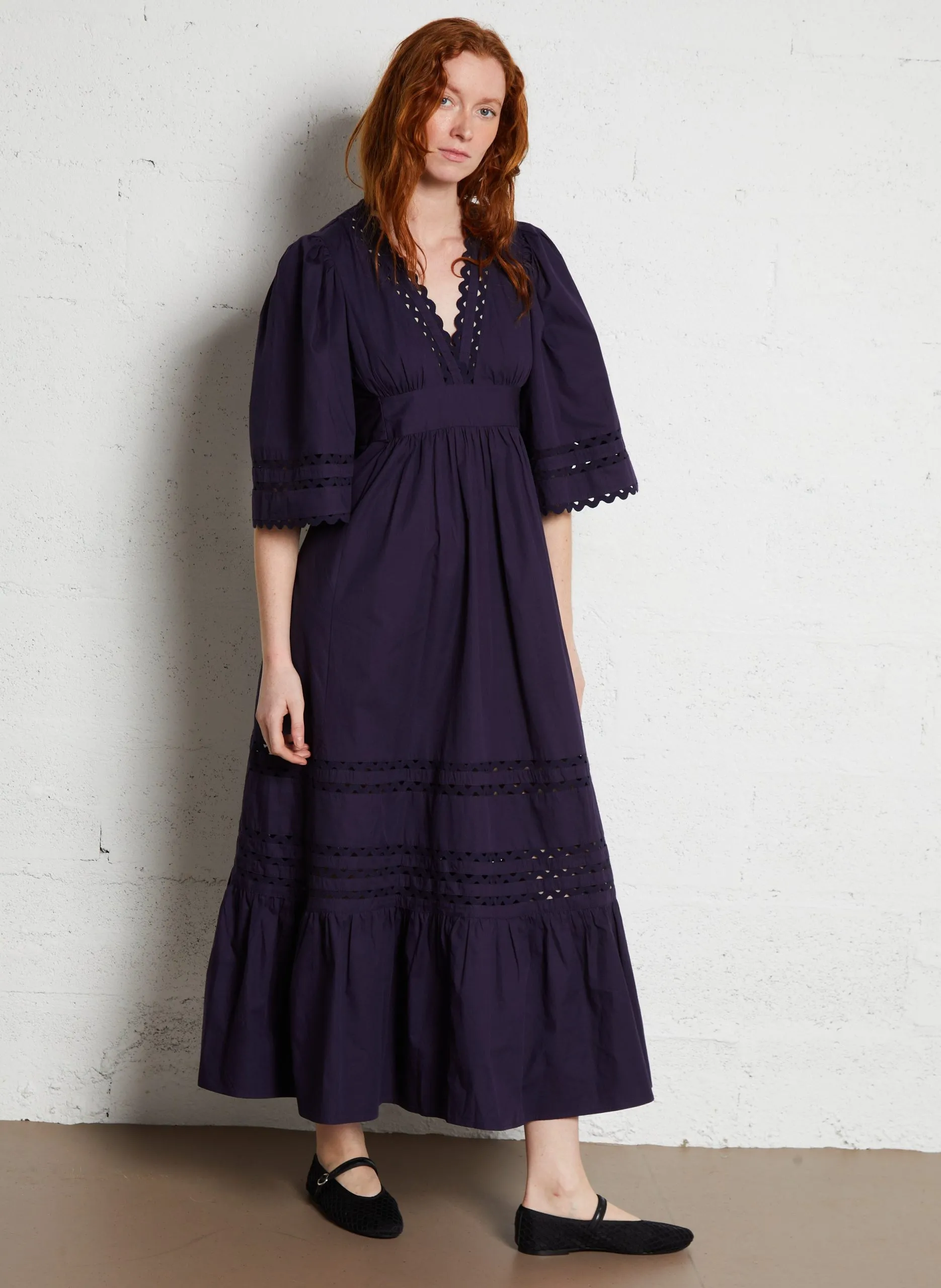 Langes Spitzenkleid aus Baumwolle Blau ROMIE