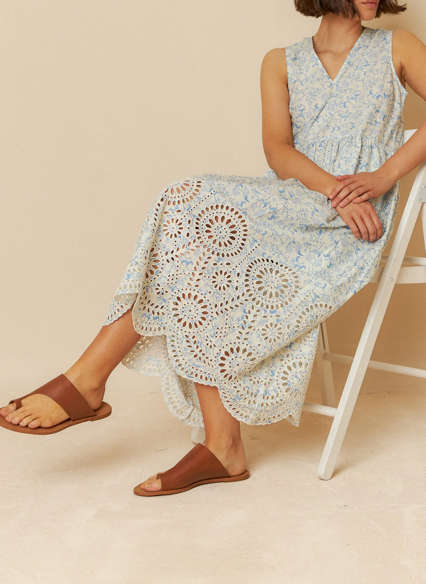 Besticktes Baumwoll-Maxikleid Blau