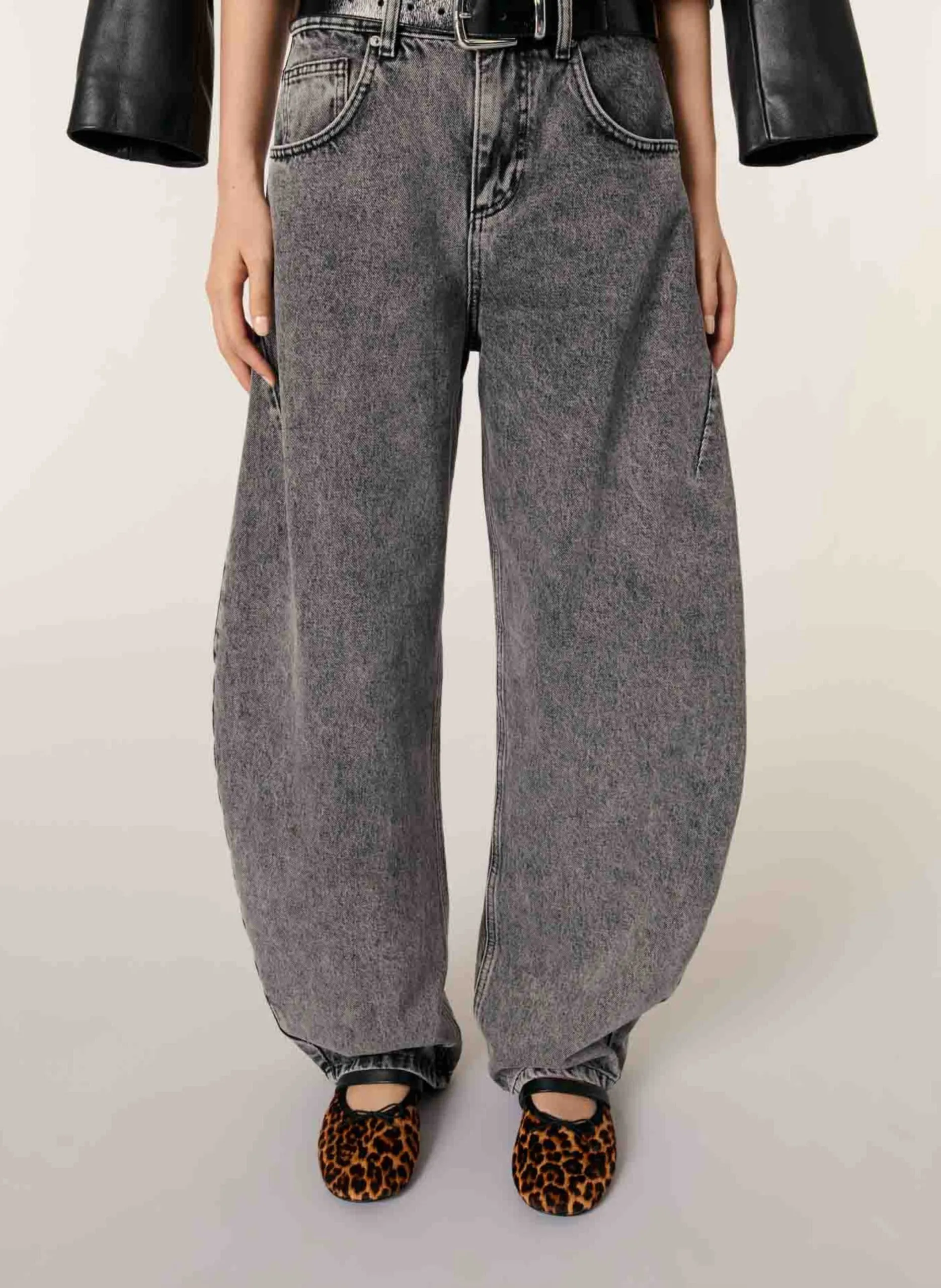 Weit geschnittene Jeans - aus Baumwolle Grau