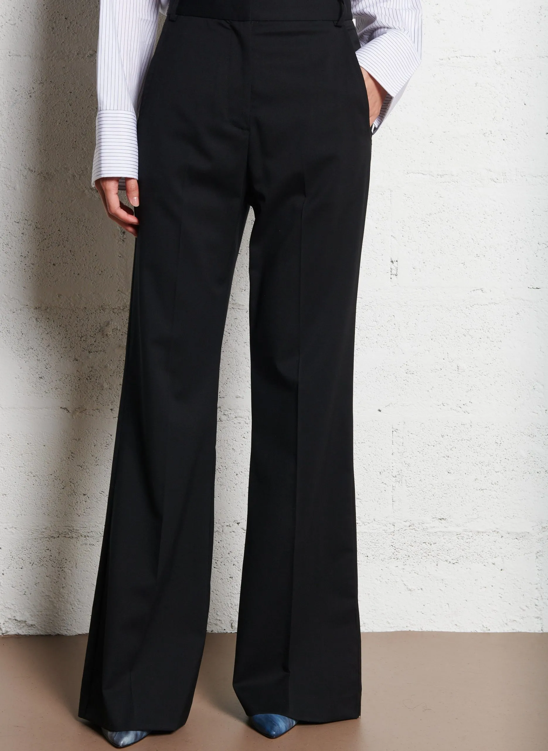 Flared Hose aus Wolle Schwarz MILO