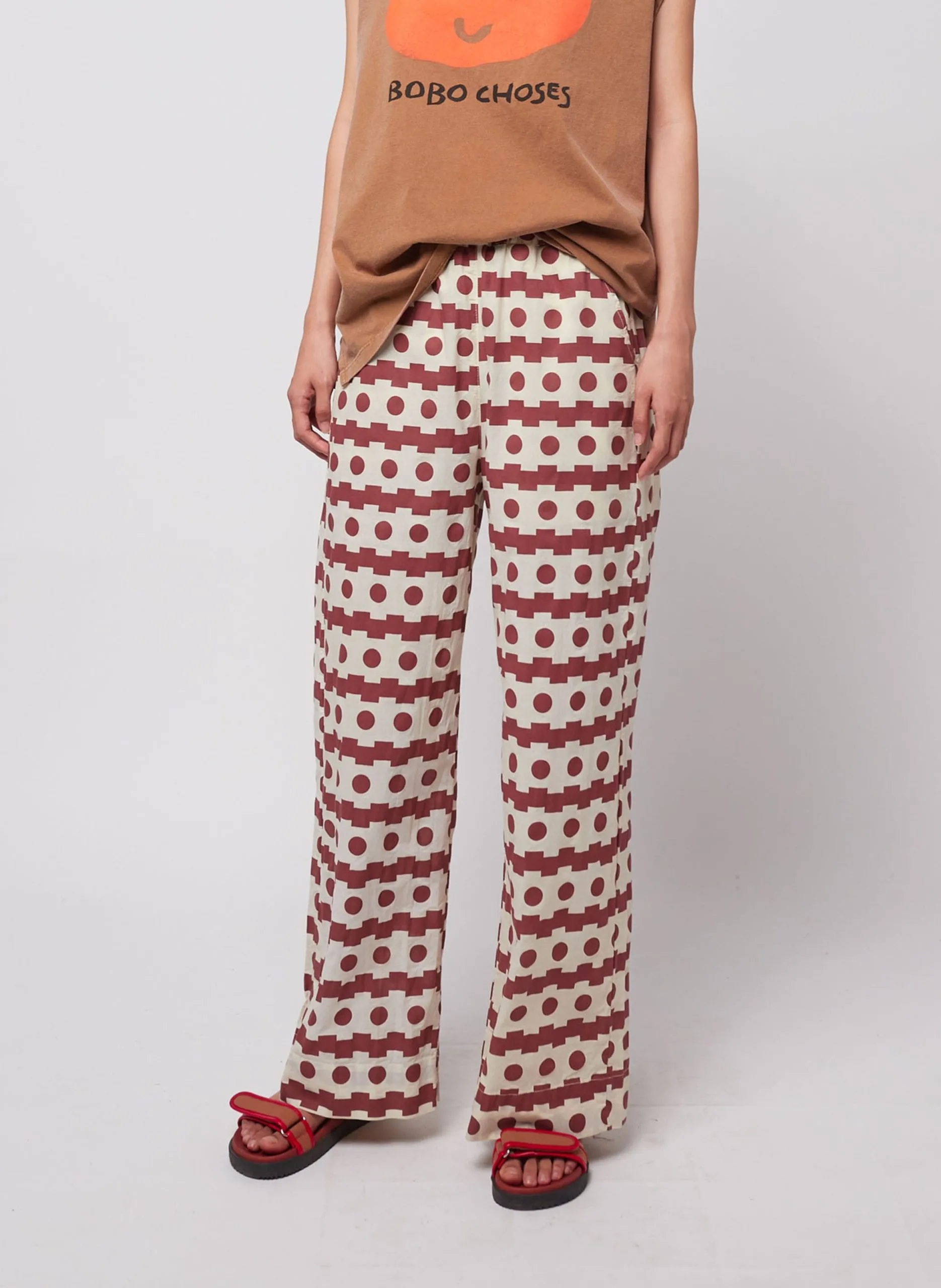 Gerade geschnittene Baumwollhose Braun