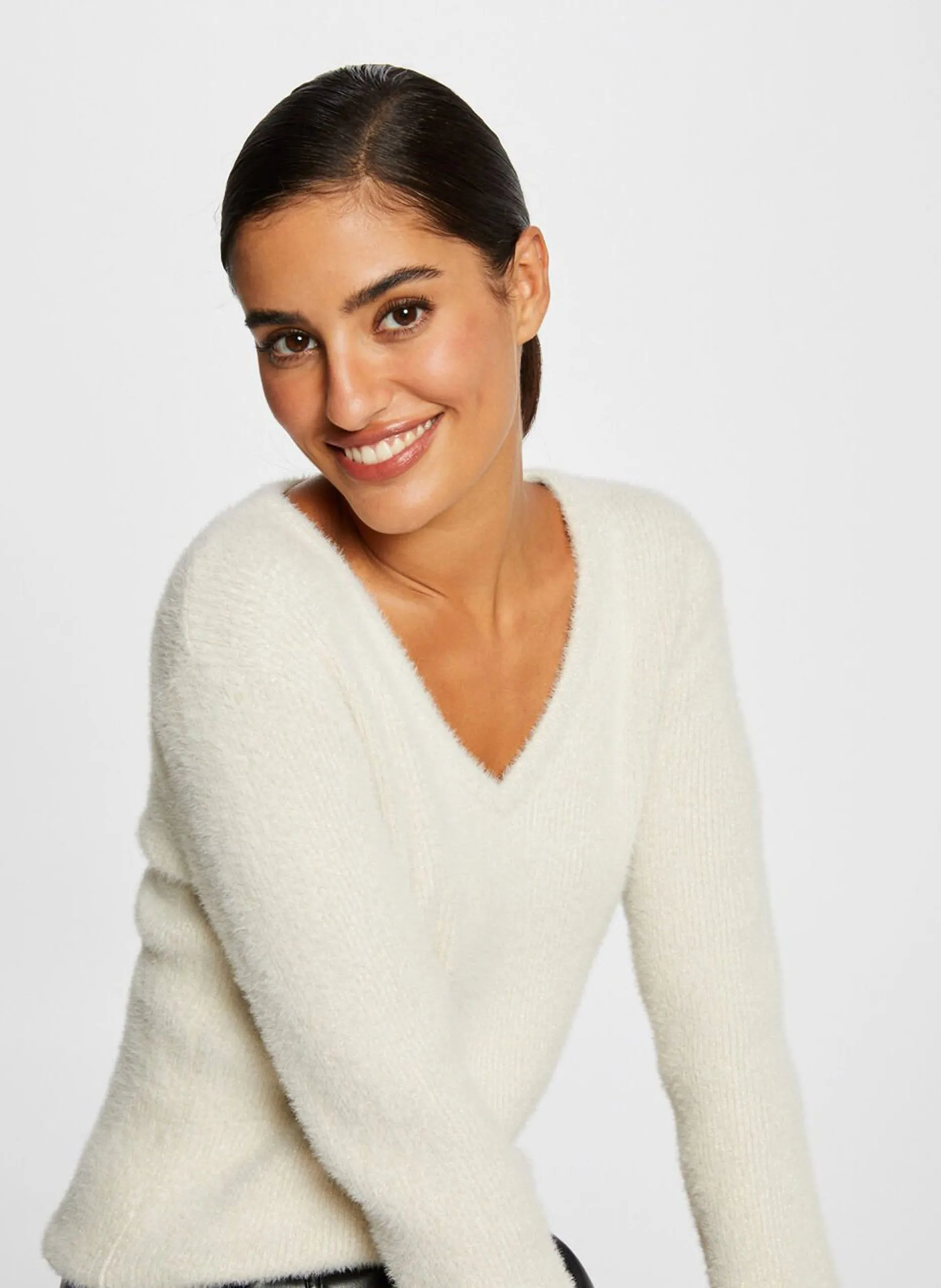 Pullover mit V-Ausschnitt Schwarz 212-MOOVE