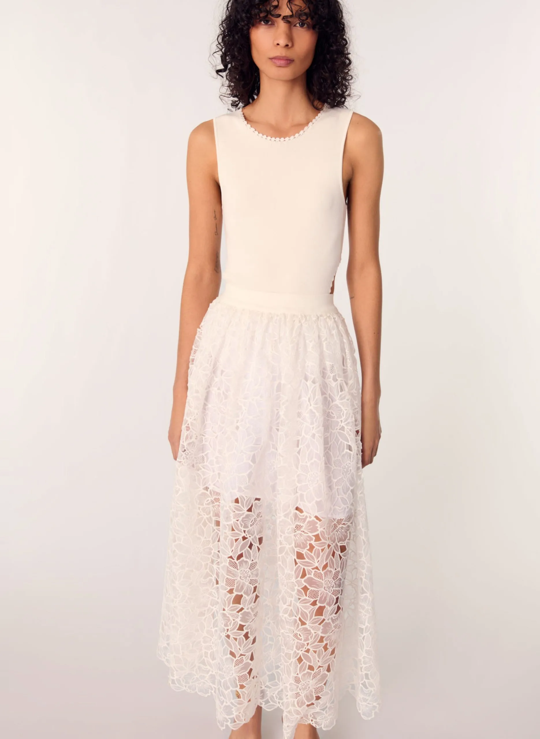 Gerippter Body Weiss