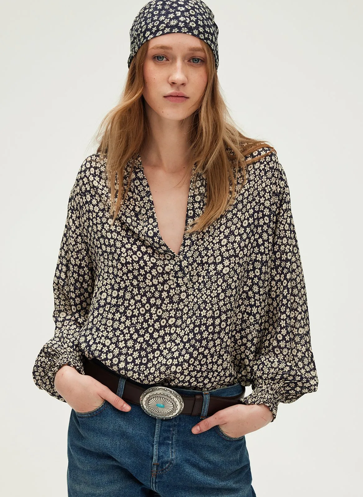 Weit geschnittene Bluse mit Print Blau UVELIA