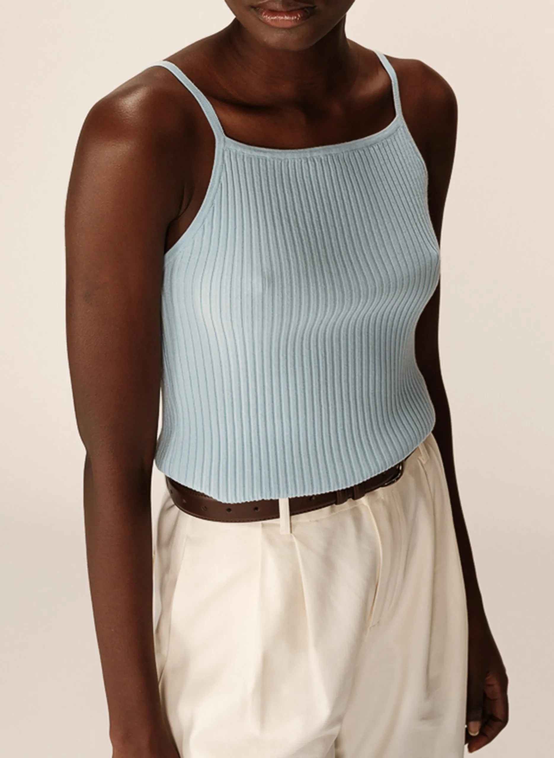 Feinstricktop mit dünnen Trägern Blau PABLO