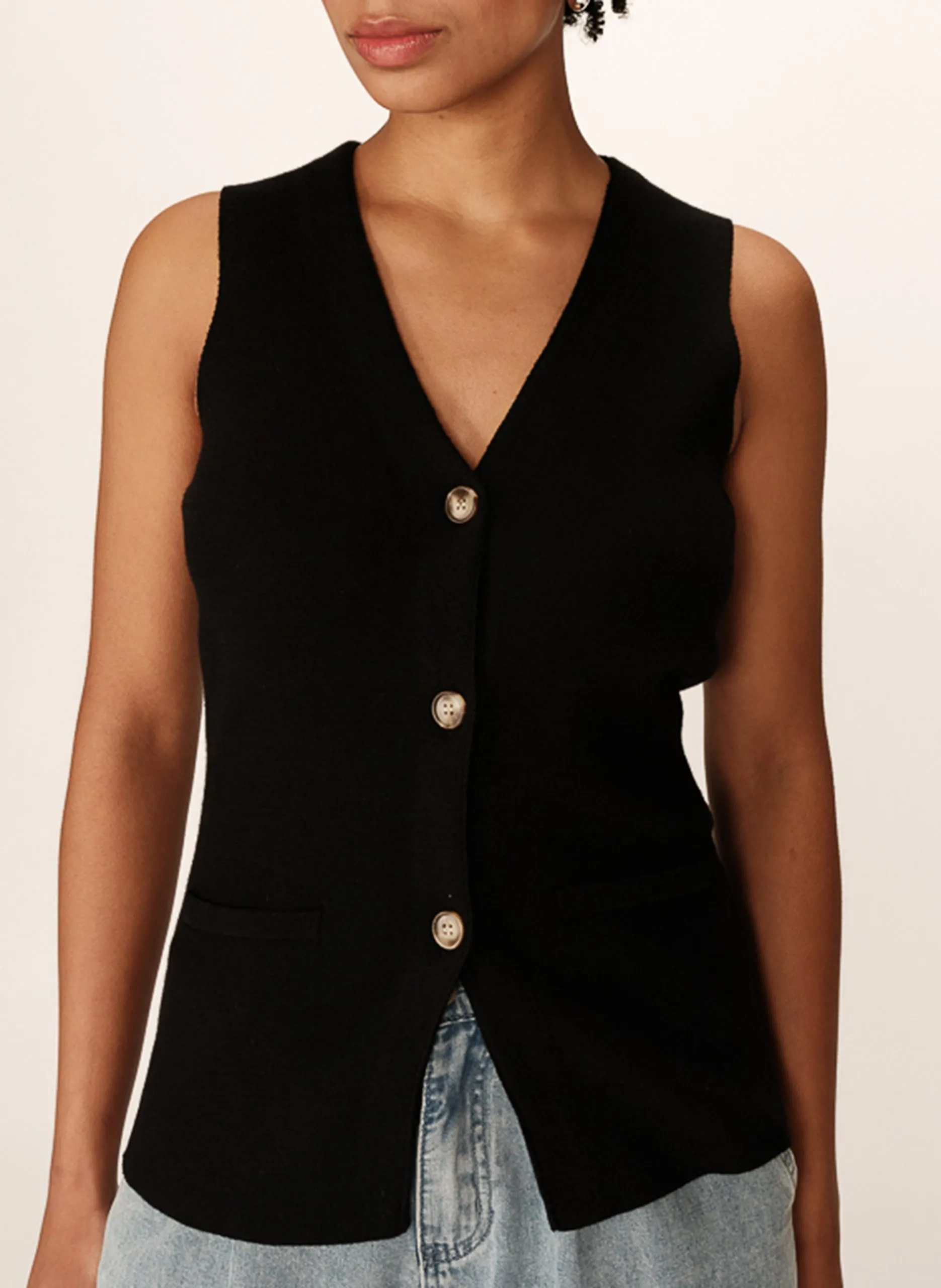 Taillierter V-Ausschnitt-Strickweste Schwarz PANAMA