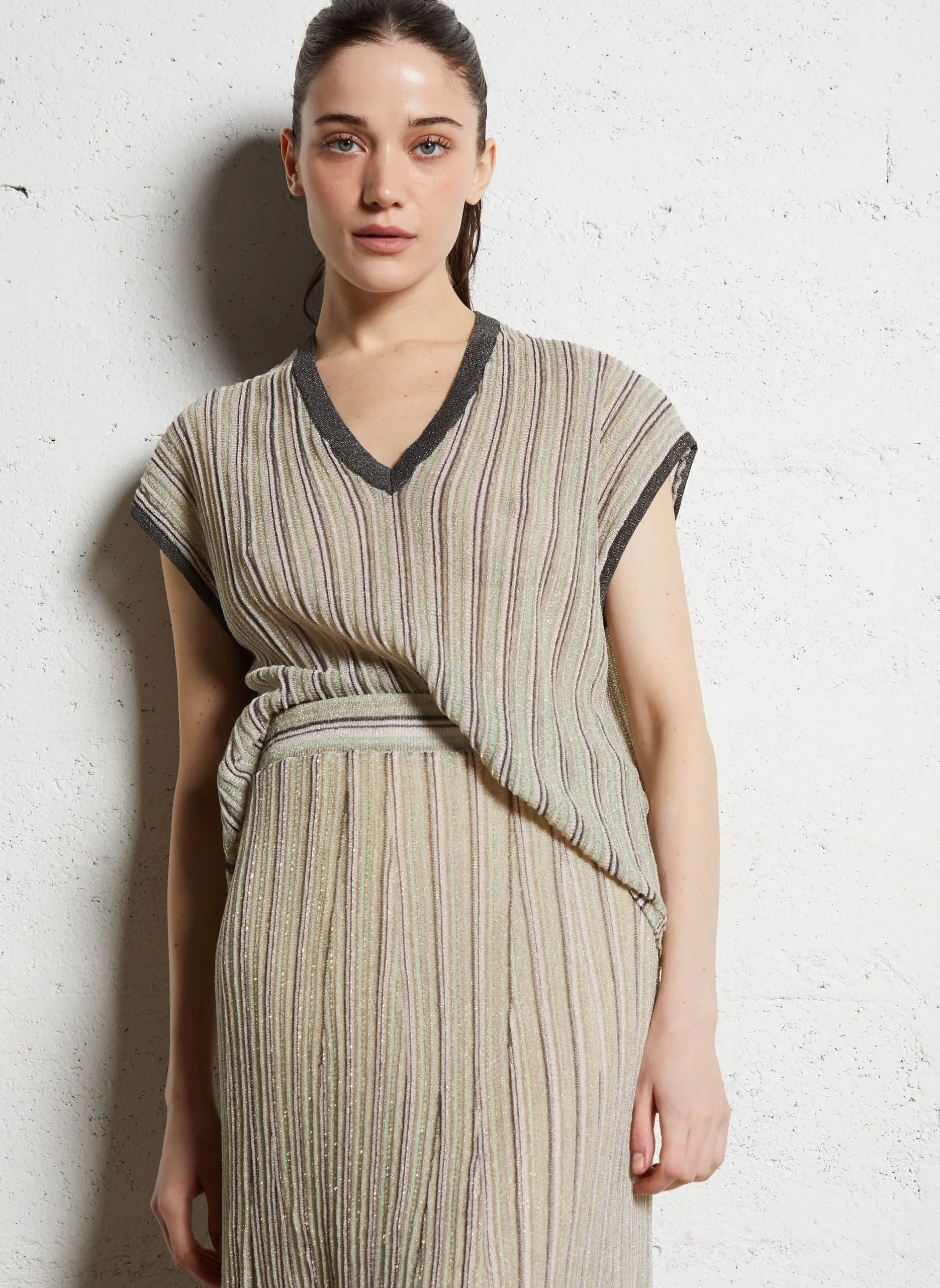 Pullover mit V-Ausschnitt und Pailletten Beige ANHI