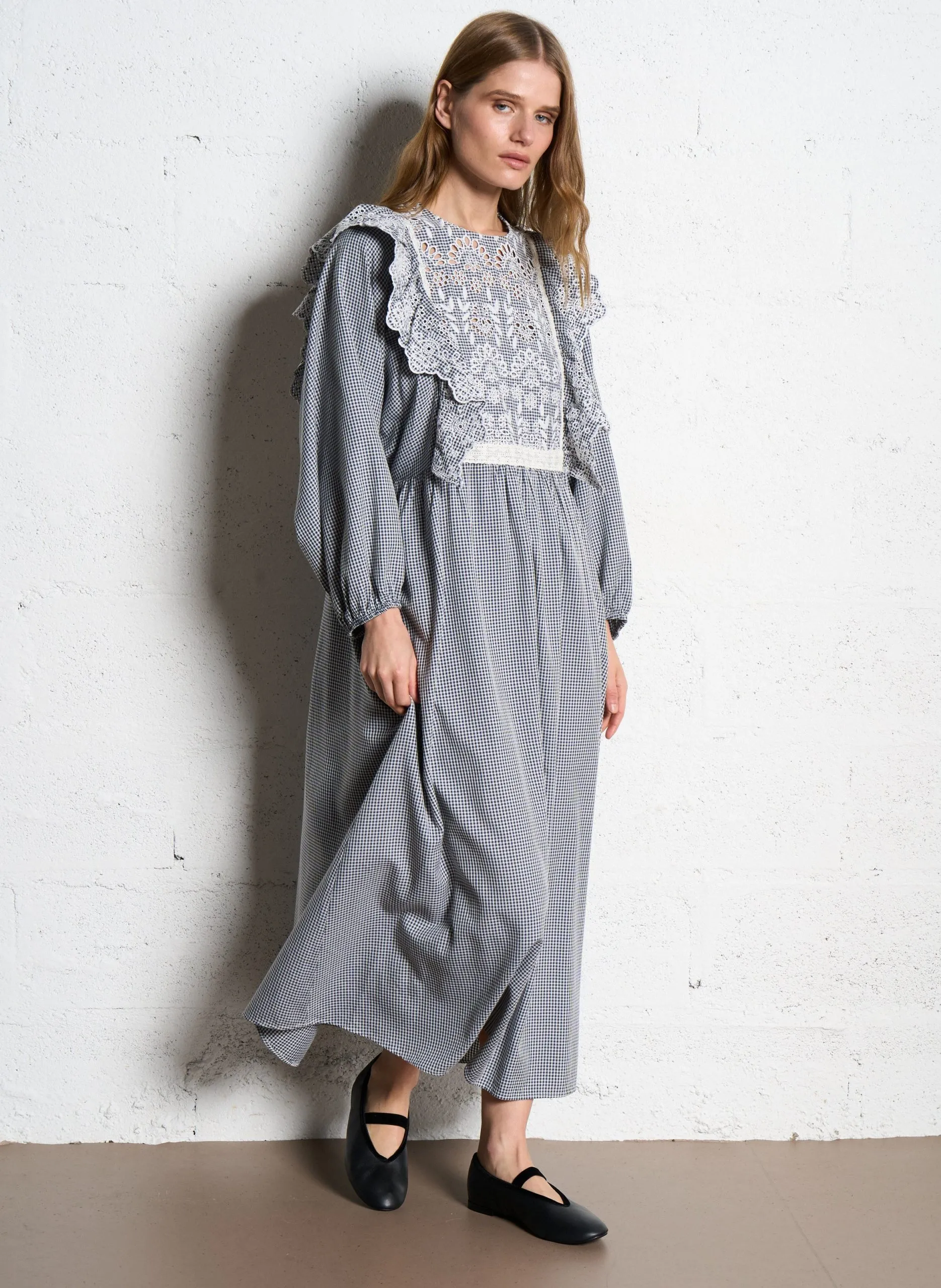 Langärmliges besticktes bedrucktes Maxikleid Blau ABITO