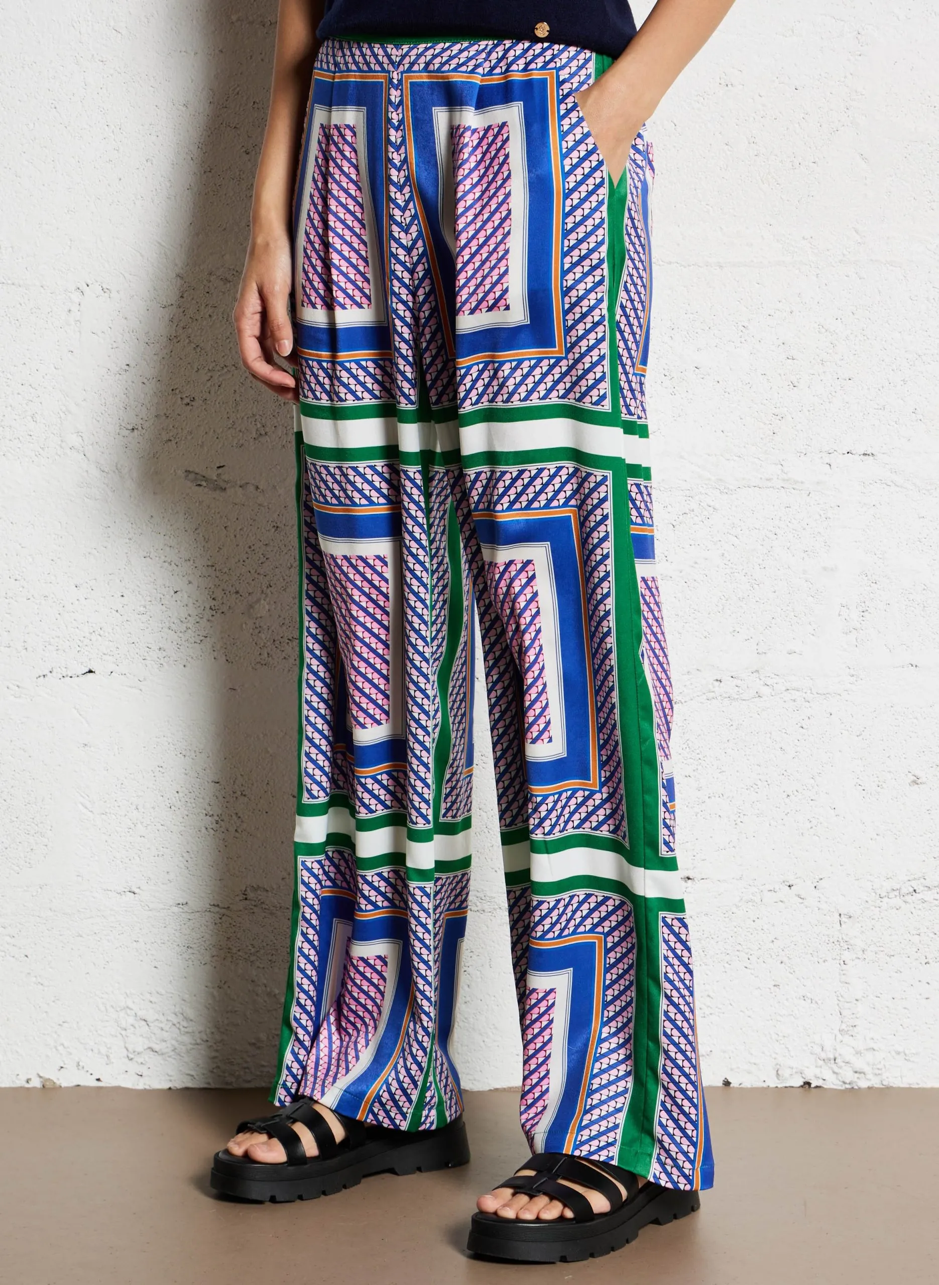 Gerade geschnittene Hose mit Grafik-Print Mehrfarbig POLETTE