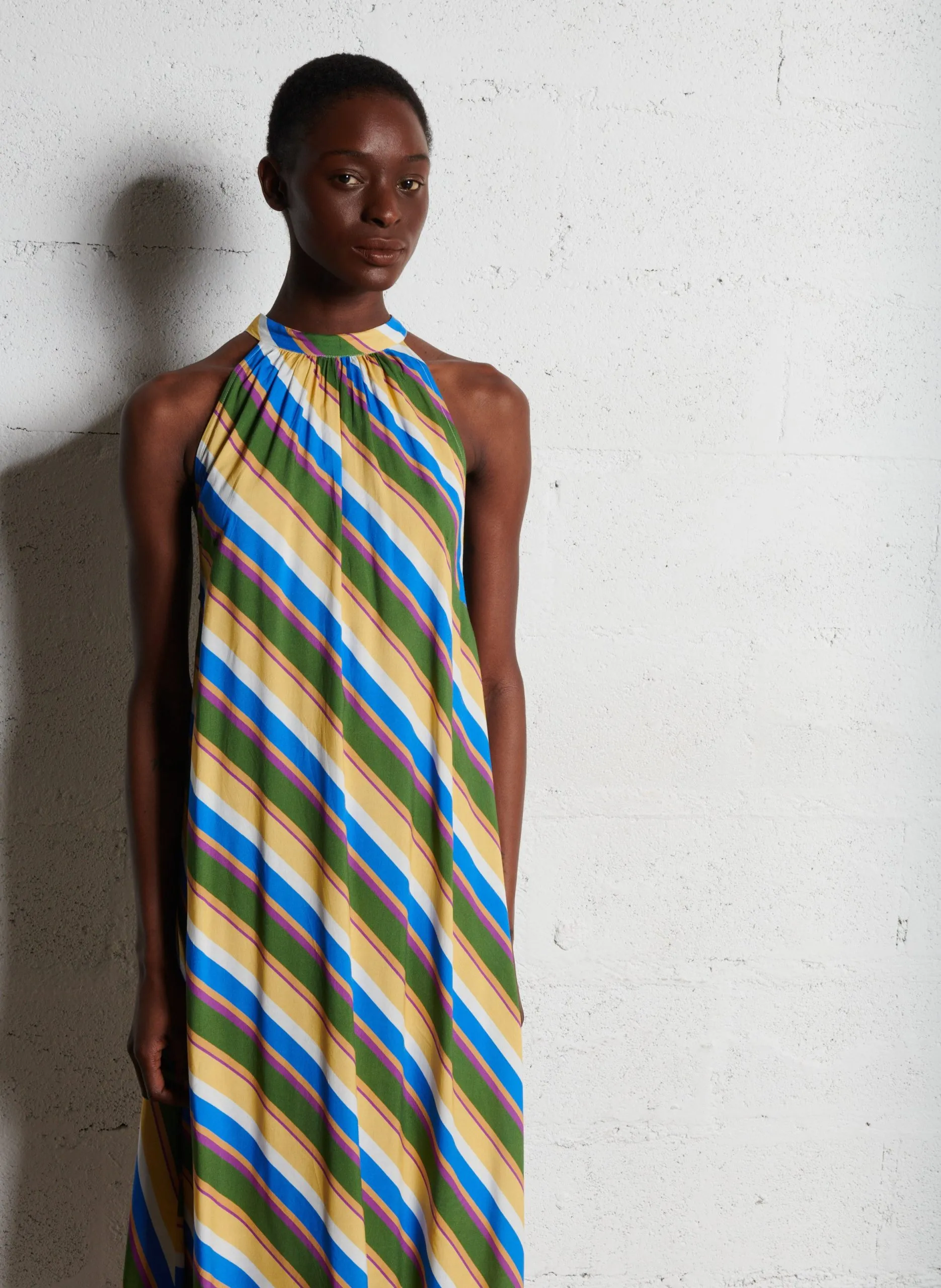 Bedrucktes Maxikleid mit Rundhalsausschnitt Grun RIYU