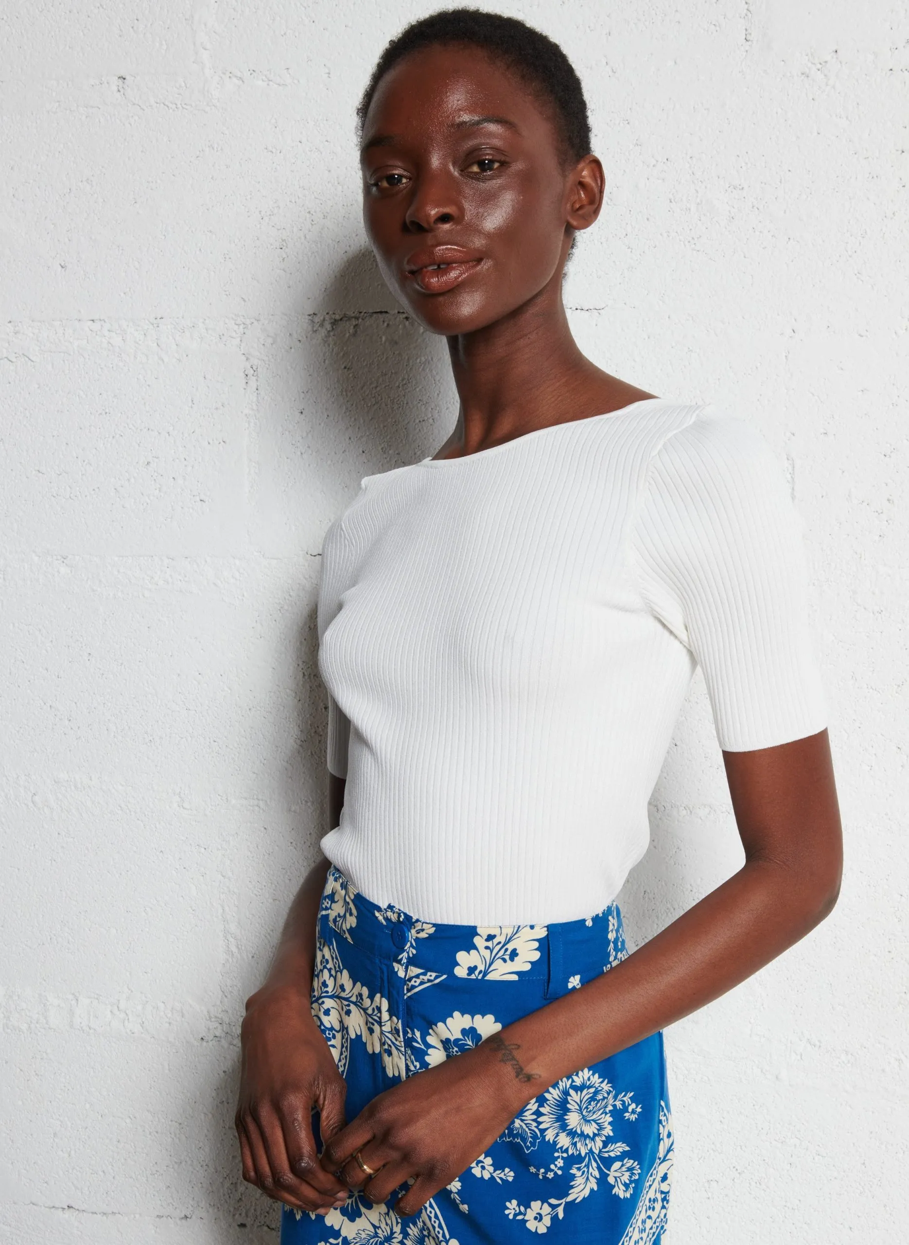 Figurbetontes Rippstrick-Top Beige MARILYN