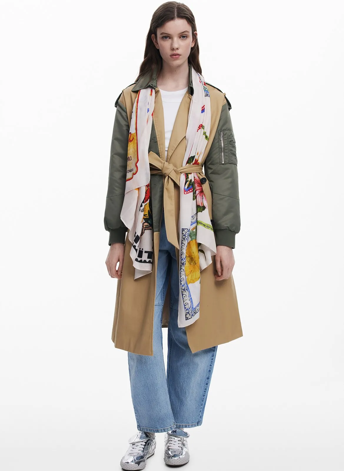 Schal mit Briefmarkenmuster Weiss