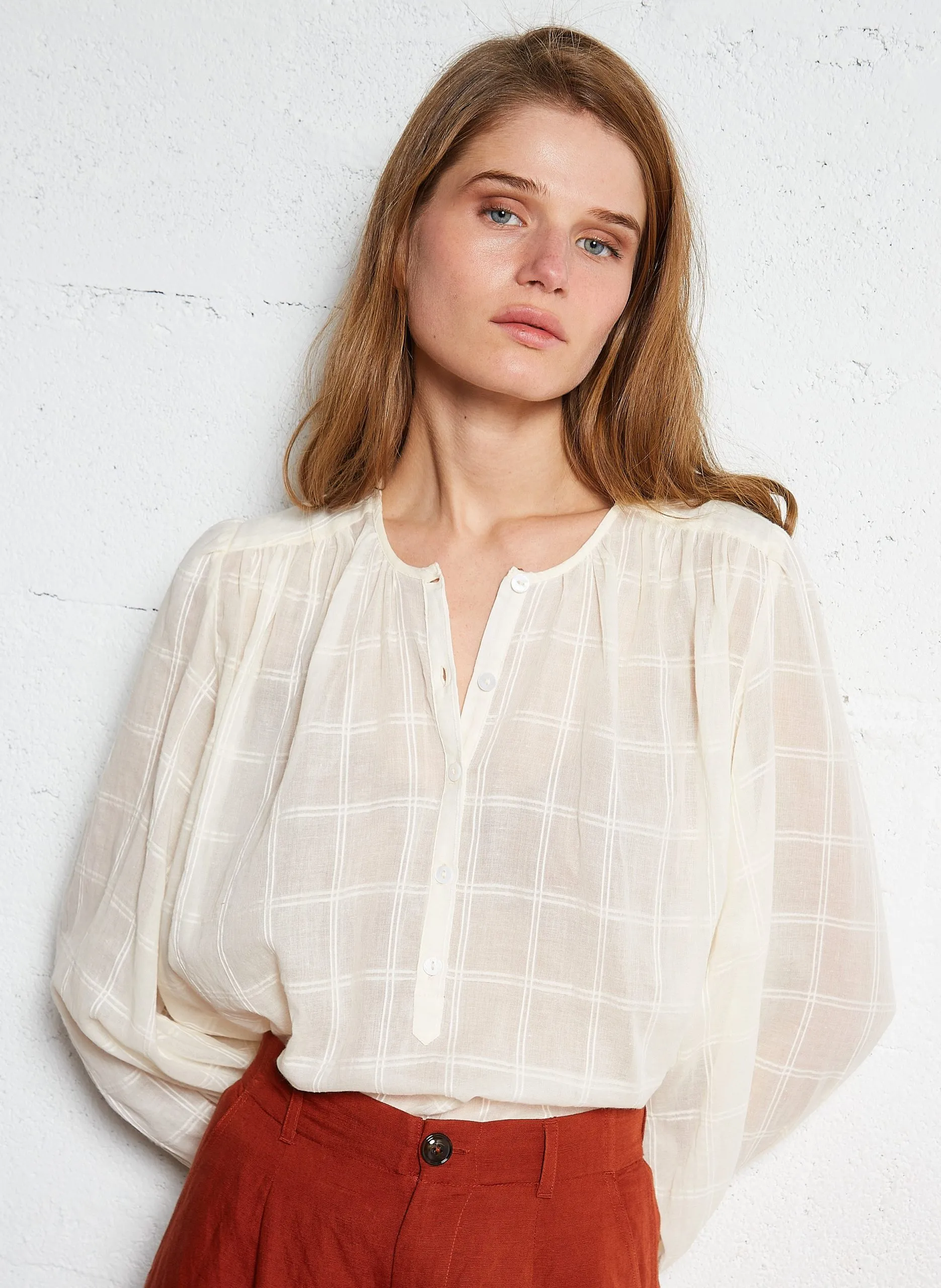 Weite Karobluse Weiss TOLEDO