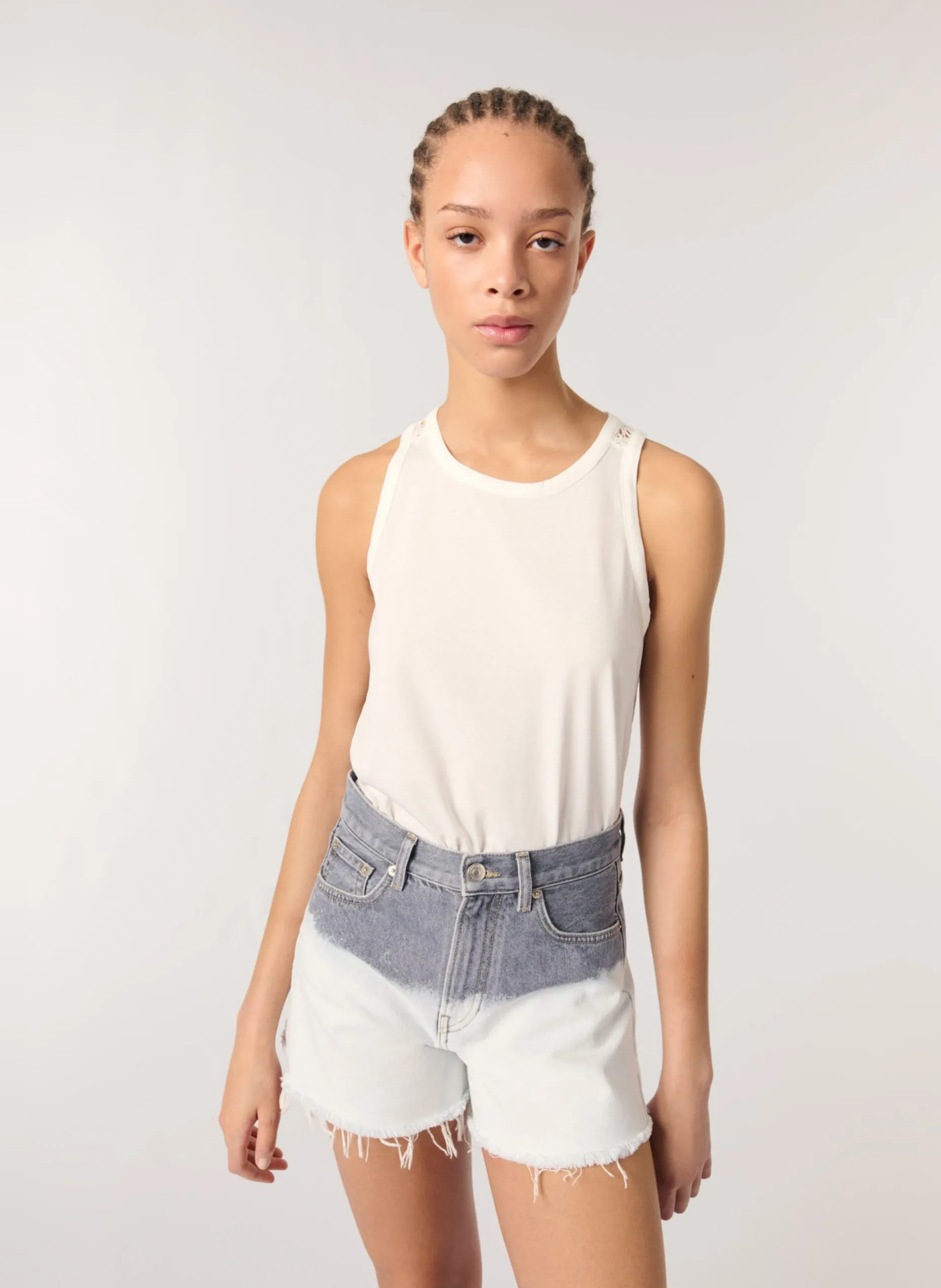 Babe - Jeans-Shorts mit hohem Bund Grau