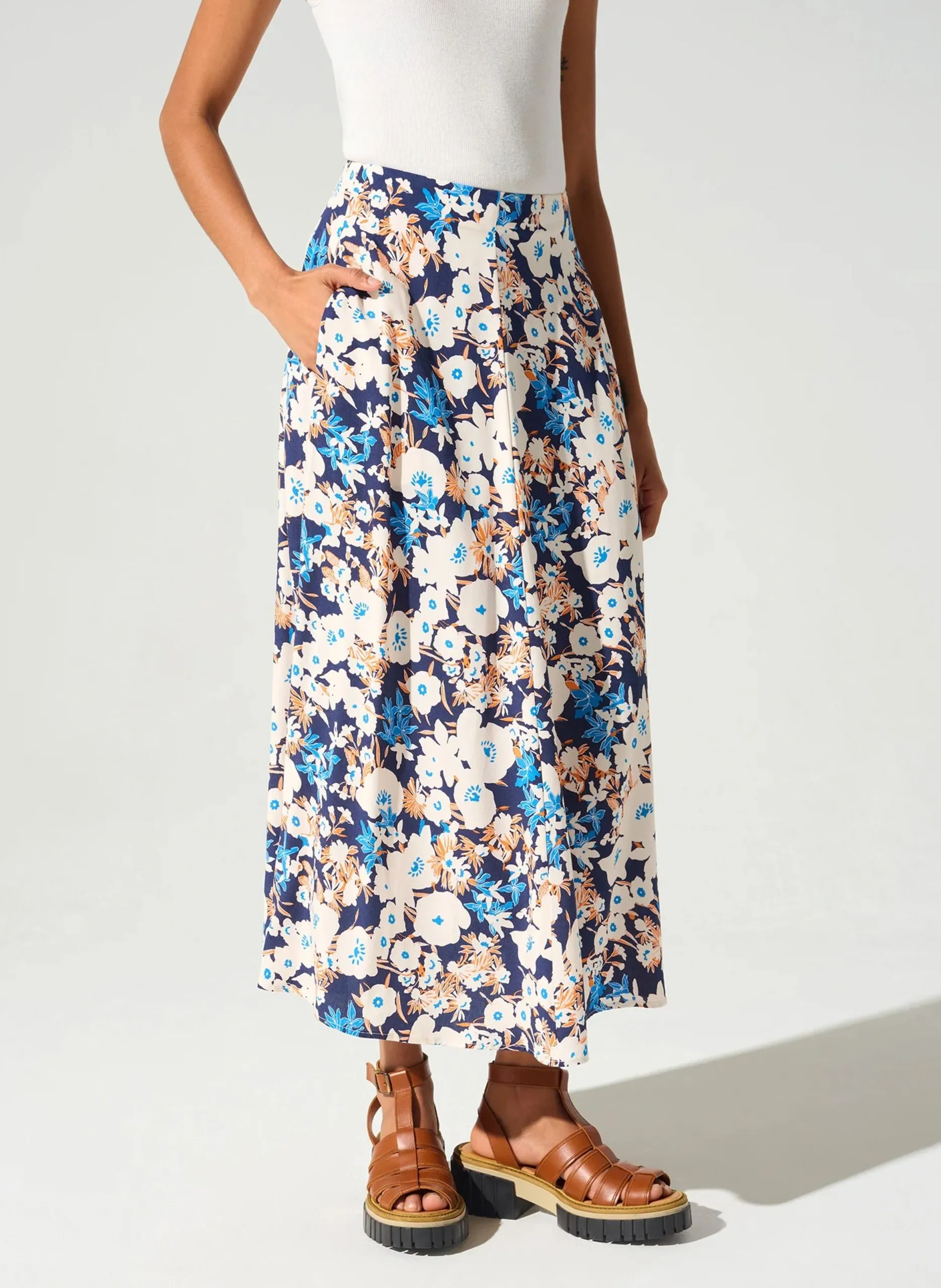 Ausgestellter Midi-Rock mit Mustern Blau