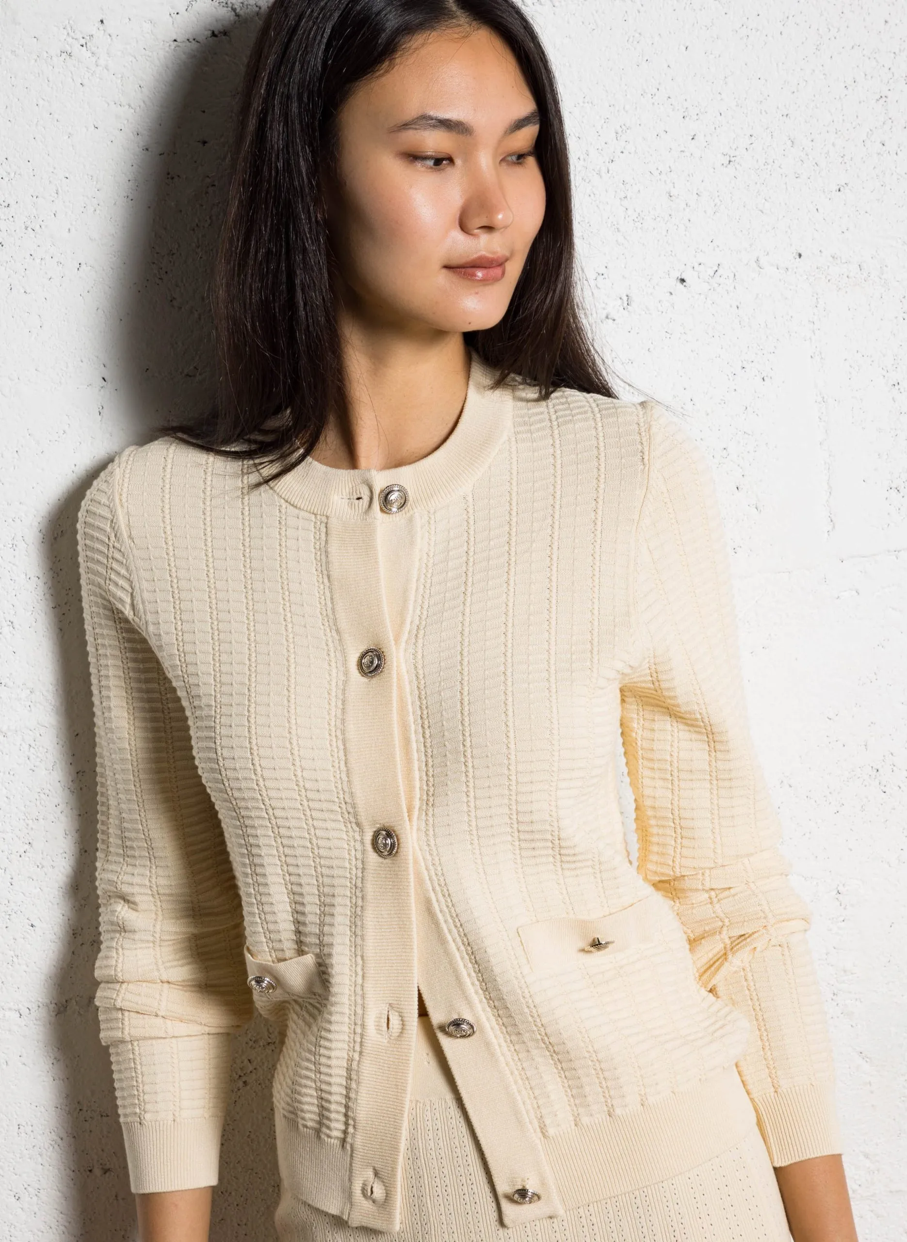 Gerade geschnittene Rundhals-Strickjacke Beige MELBA