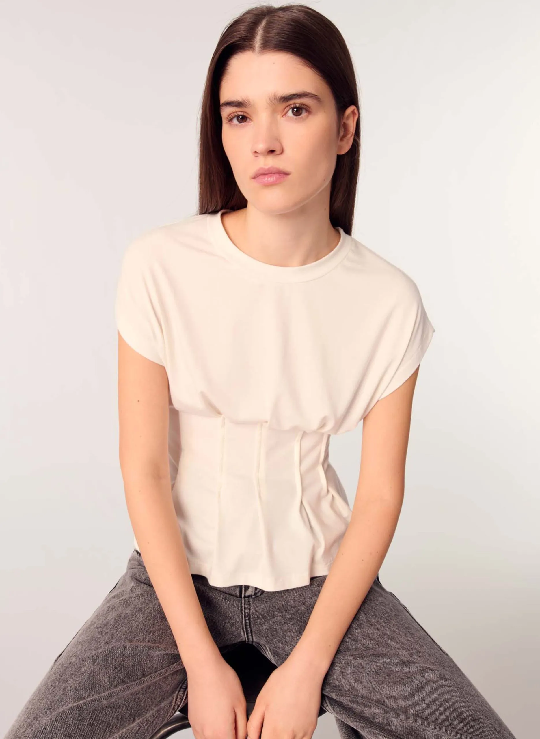 Anliegendes T-Shirt Weiss