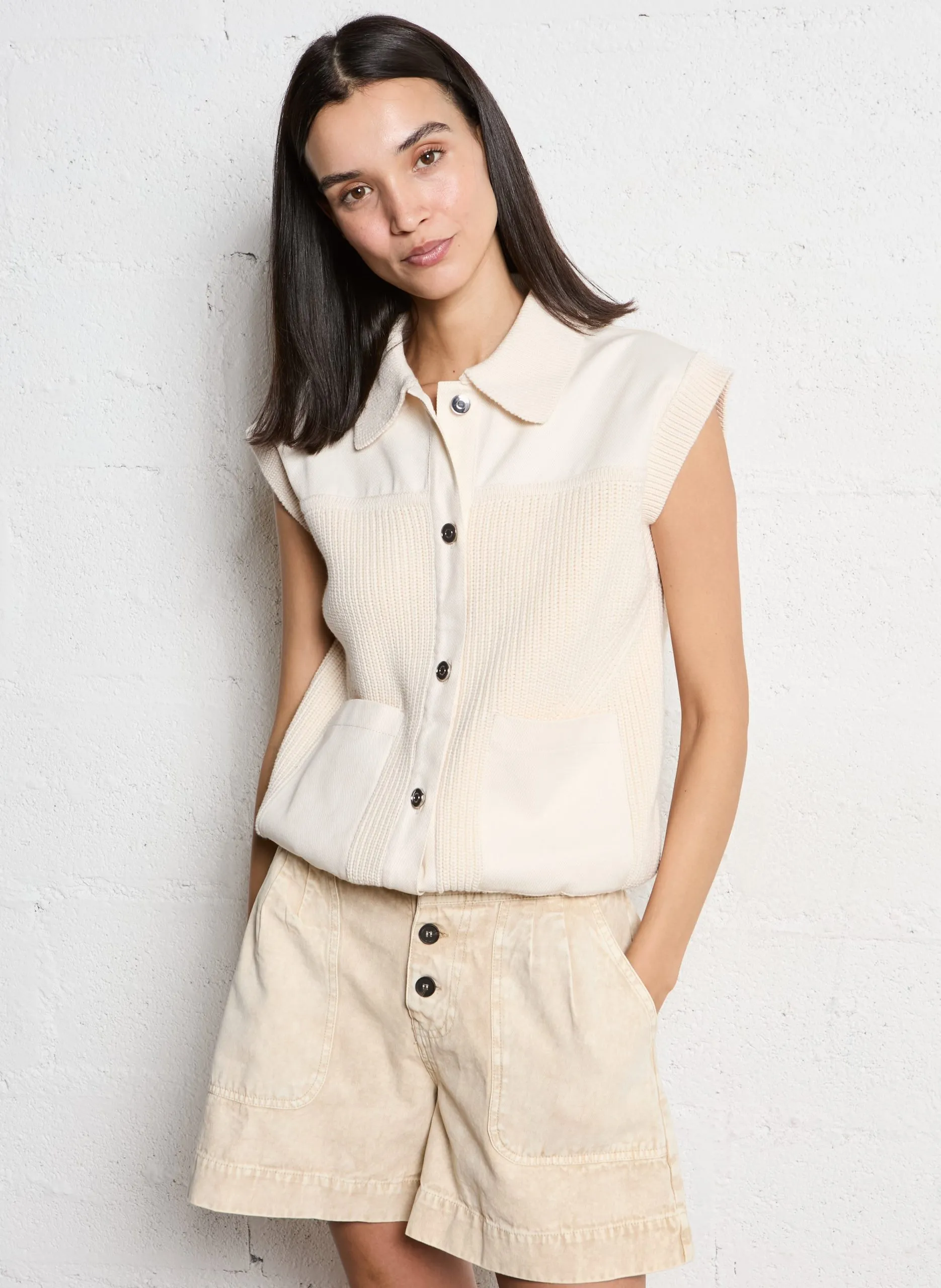 Baumwoll-Strickjacke mit klassischem Kragen Beige SOAN