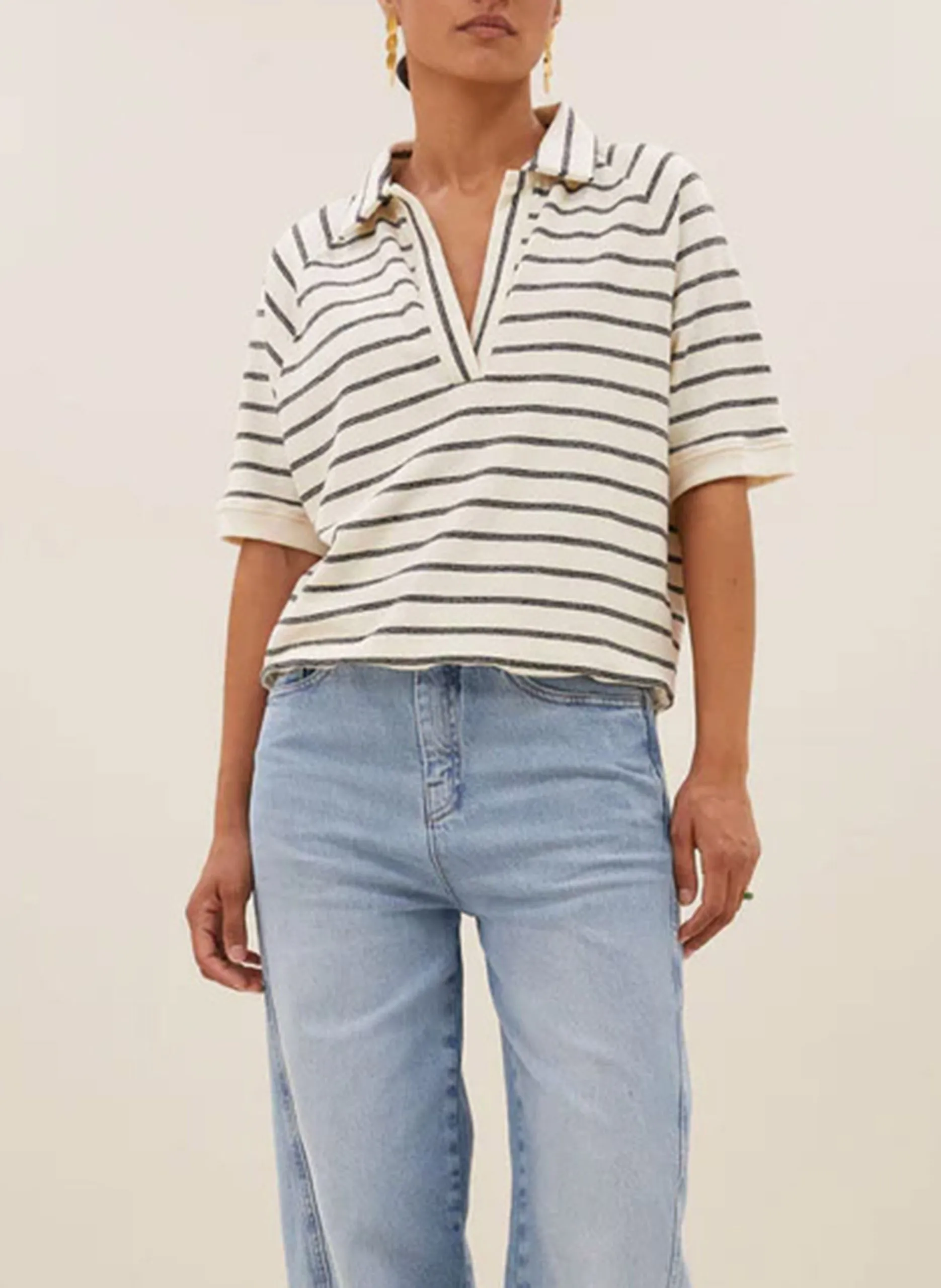 Gestreiftes Rundhals-T-Shirt aus Bio-Baumwolle Schwarz DIEDE