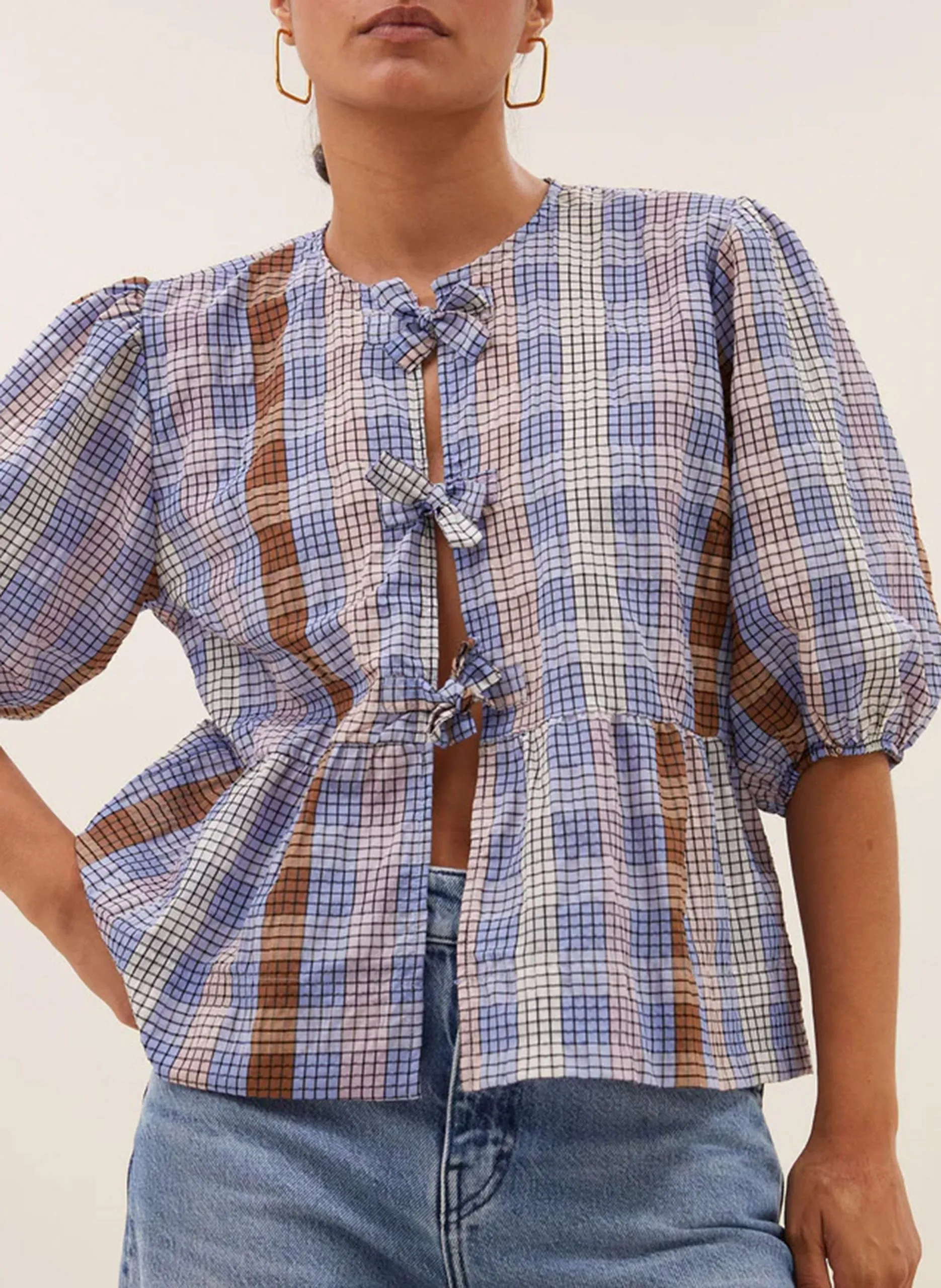 Weit geschnittene bedruckte Bluse mit Schleifen Violett SERENA