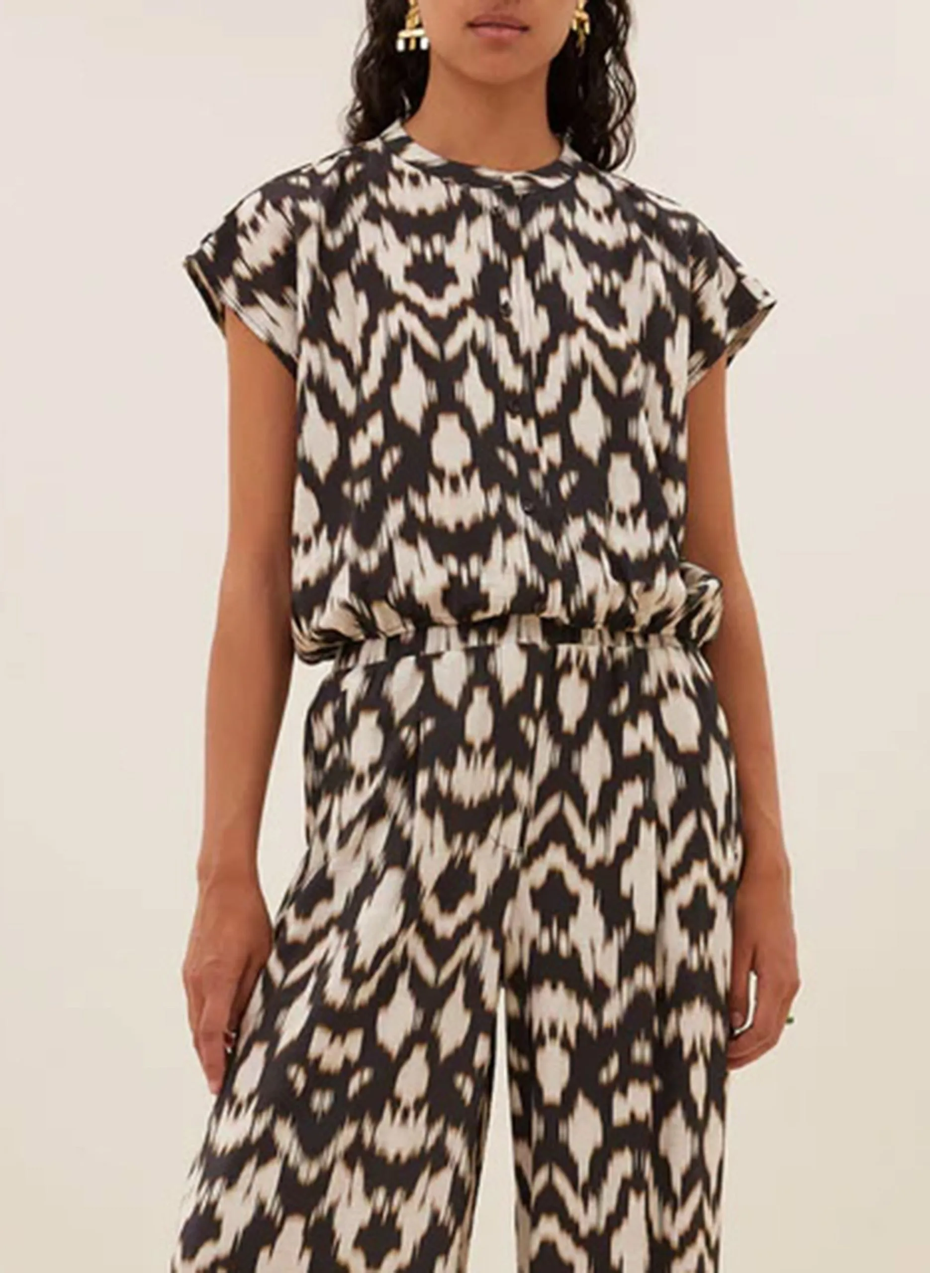 Geknöpfte Bluse mit Mustern Braun LODE