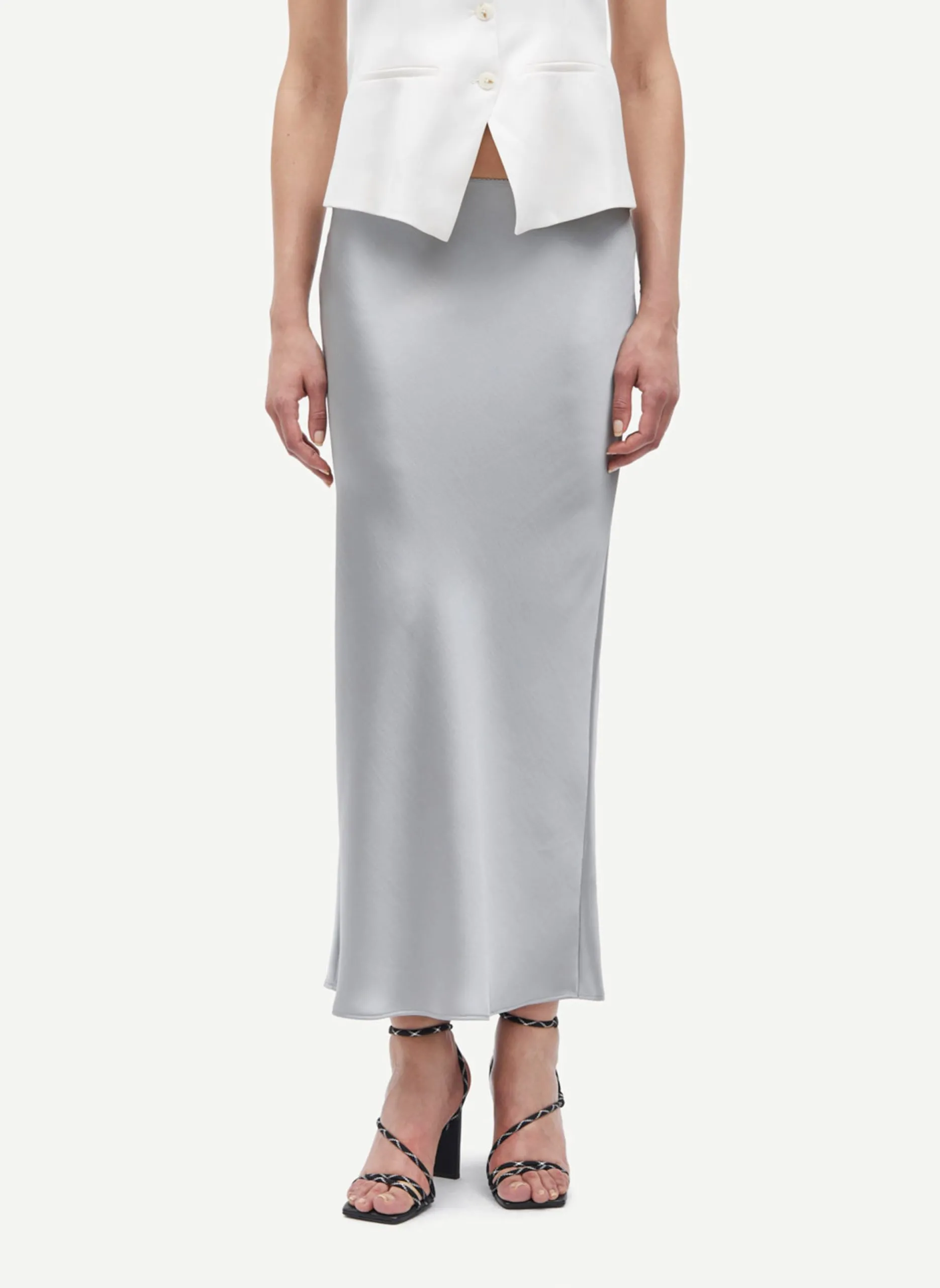 Langer Satinrock Grau SAAGNETA