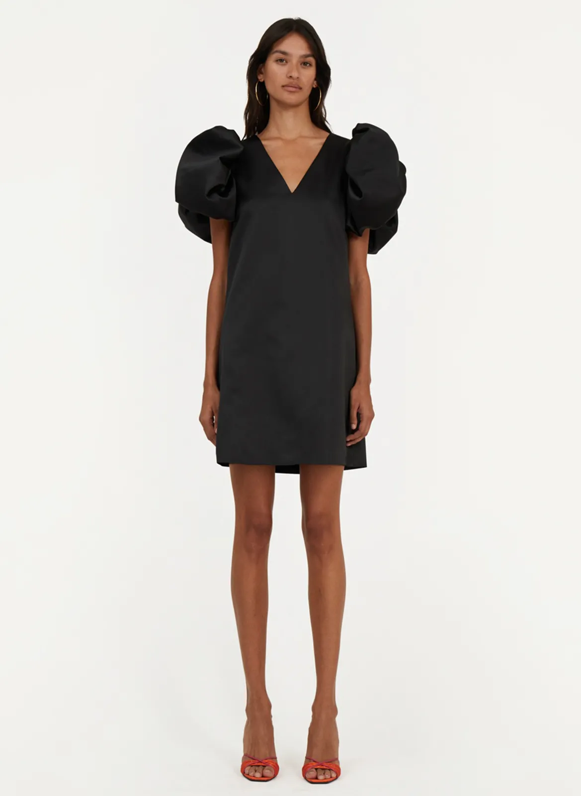 Satiniertes Kurzkleid Schwarz