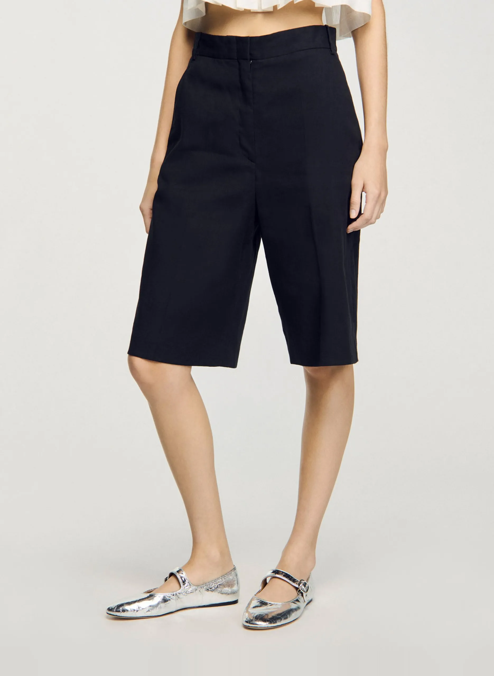 Gerade Bermuda-Shorts aus Leinenmischung Schwarz