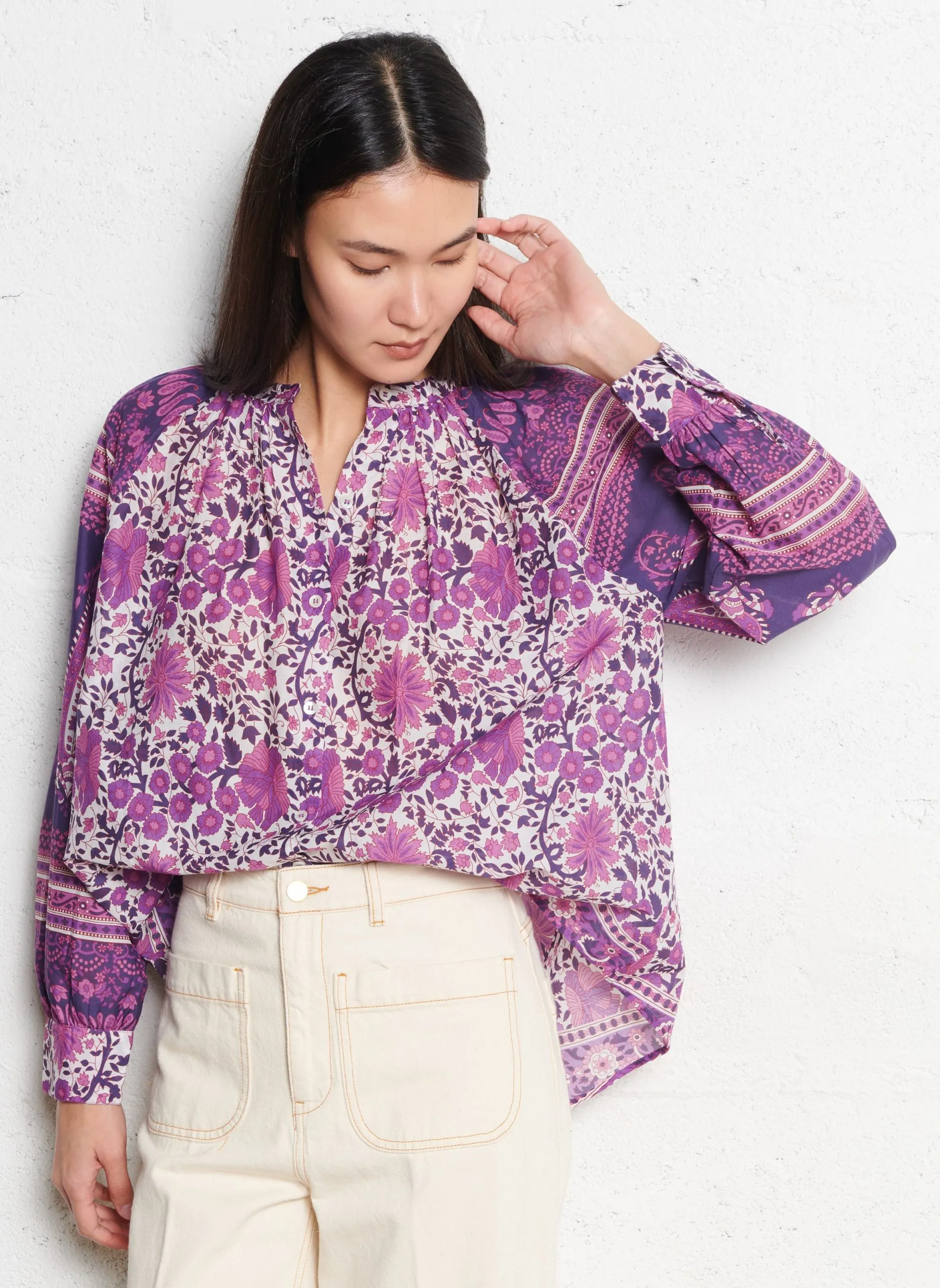 Oversize-Baumwollhemd mit klassischem Kragen Violett TEA