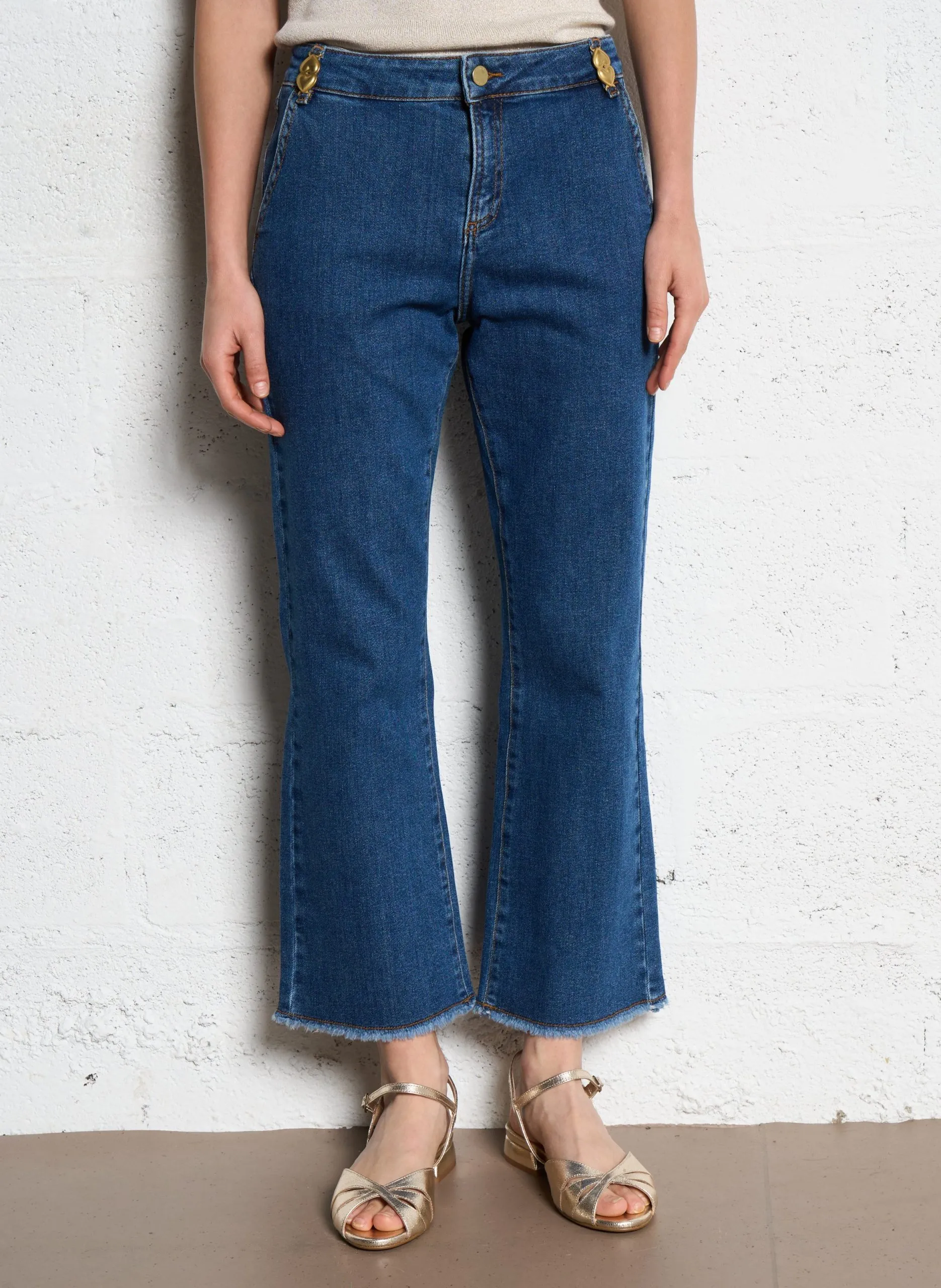 Straight Cut Jeans aus Raw Denim Blau
