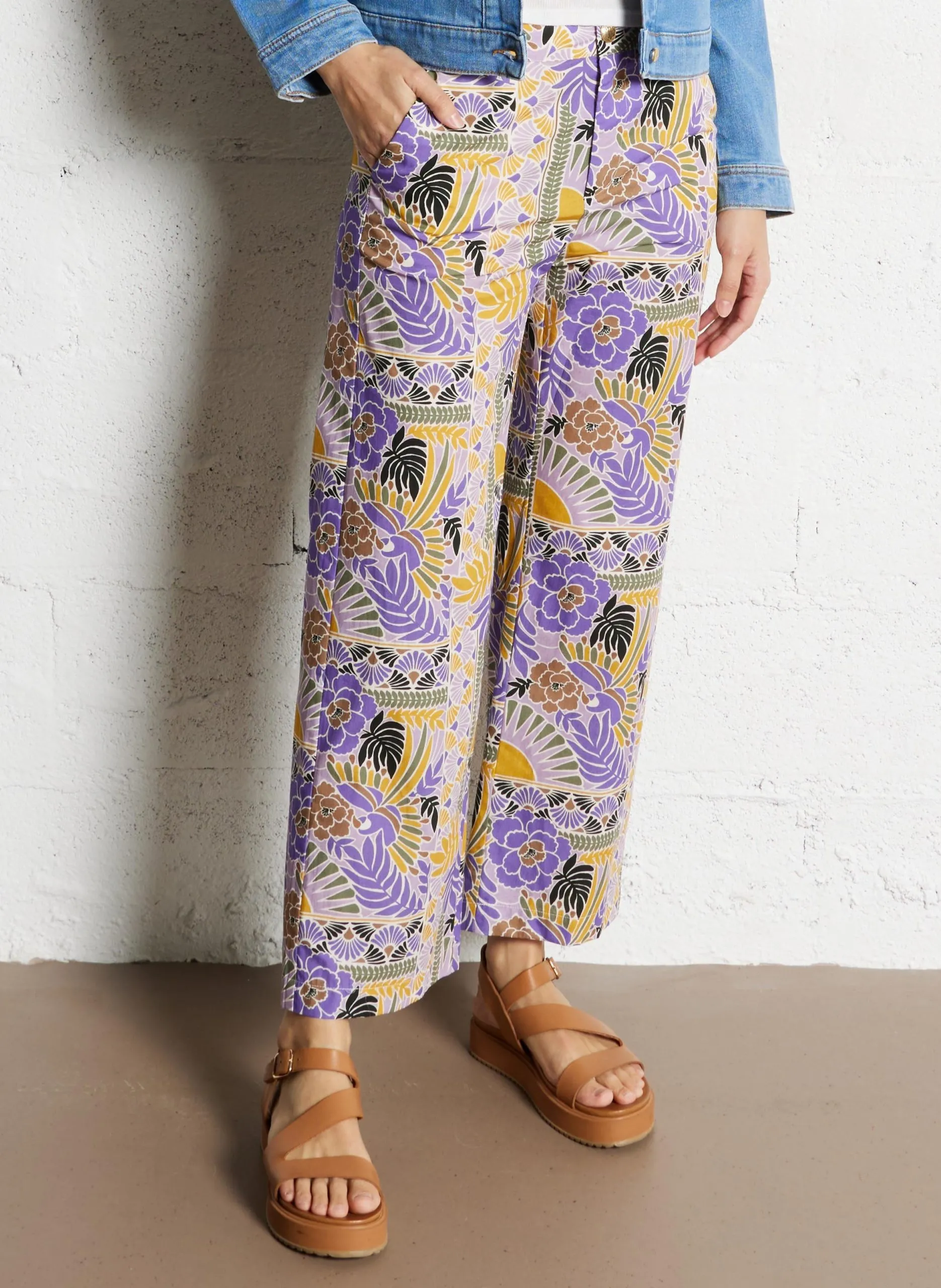 Gerade geschnittene Baumwollhose mit Print Violett