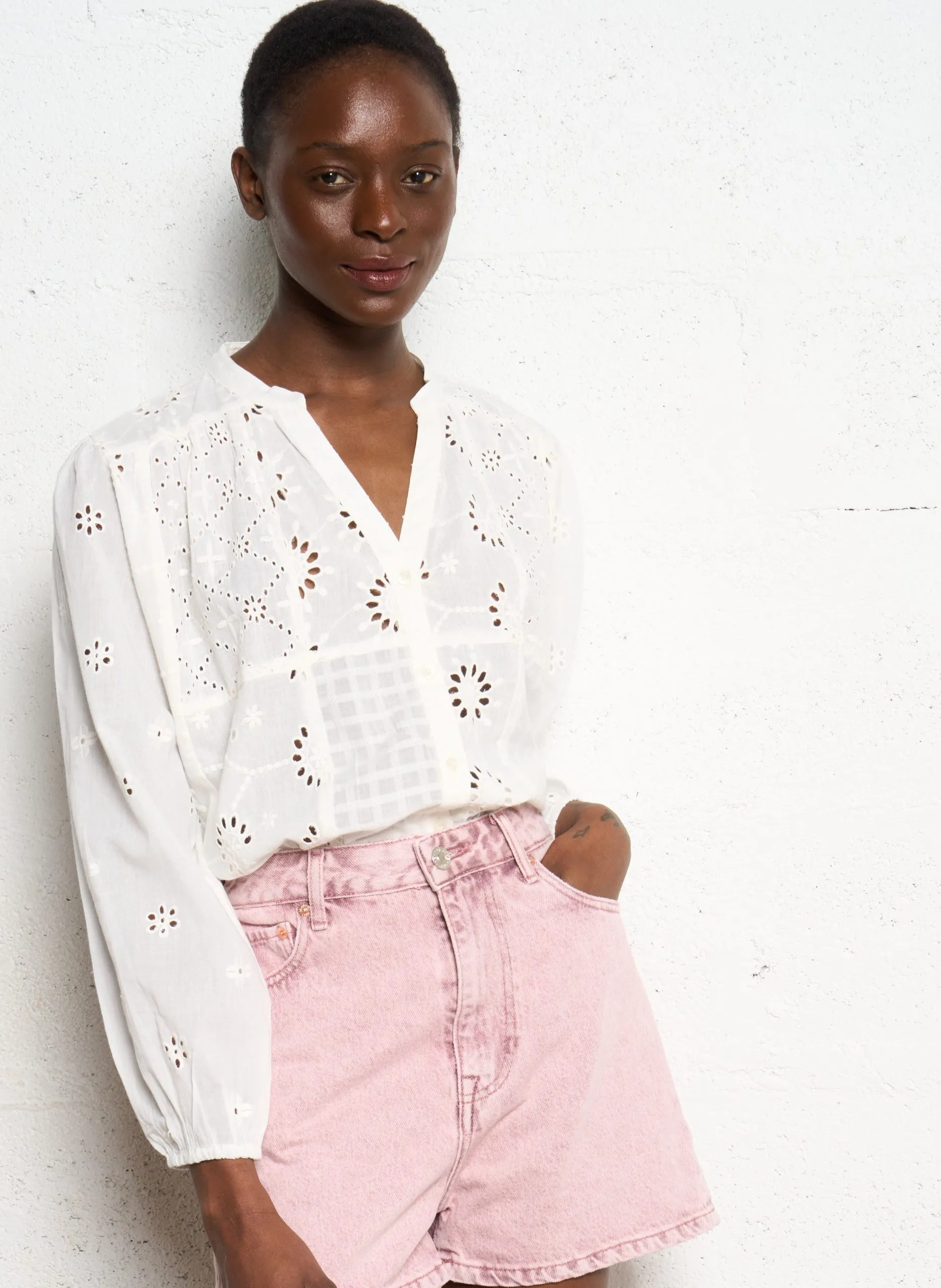 Baumwollbluse mit V-Ausschnitt Weiss BOLIAN