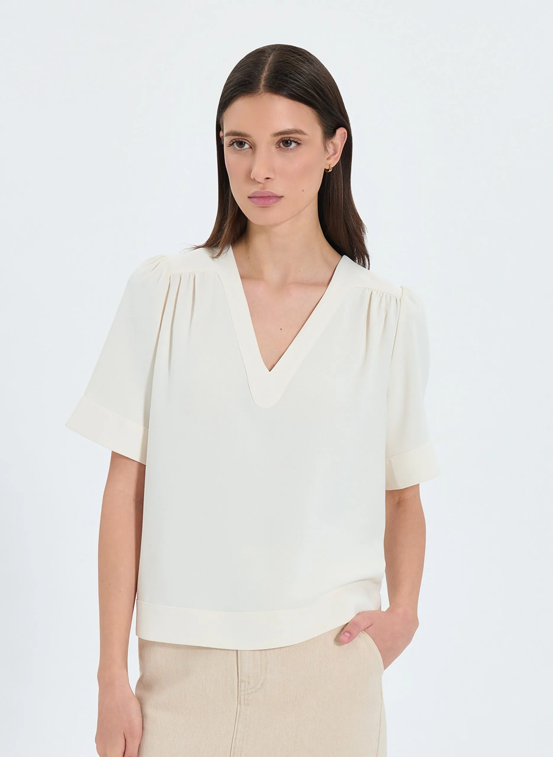 Effy - Oberteil mit V-Ausschnitt Weiss TAHIEL