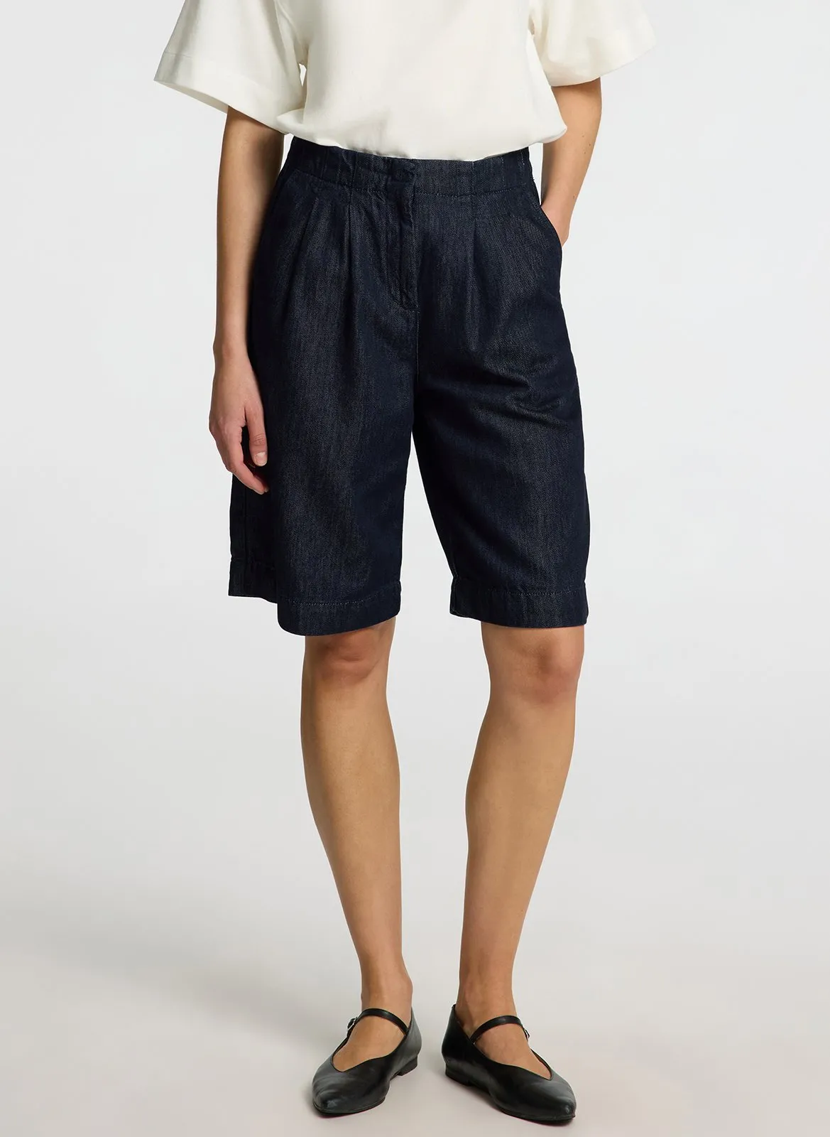 Gerade geschnittene Bermudashorts aus Bio-Baumwoll-Mix Blau VELA
