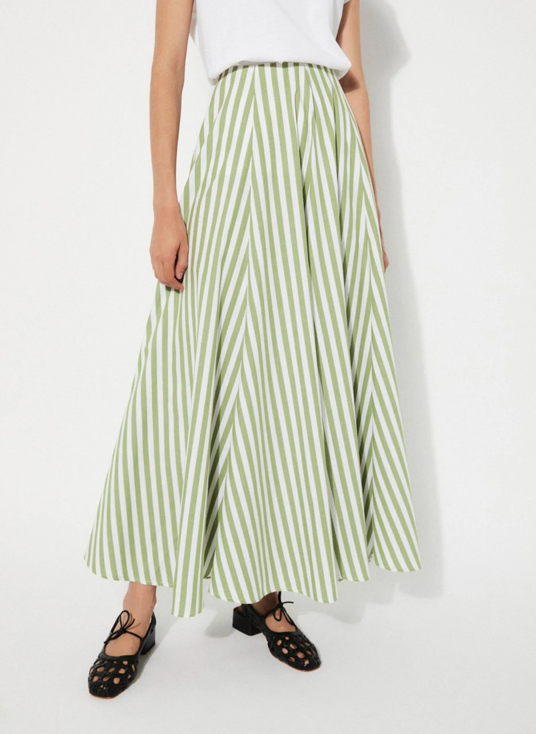 Langes Kleid aus recycelter Baumwolle Grun VITALIS