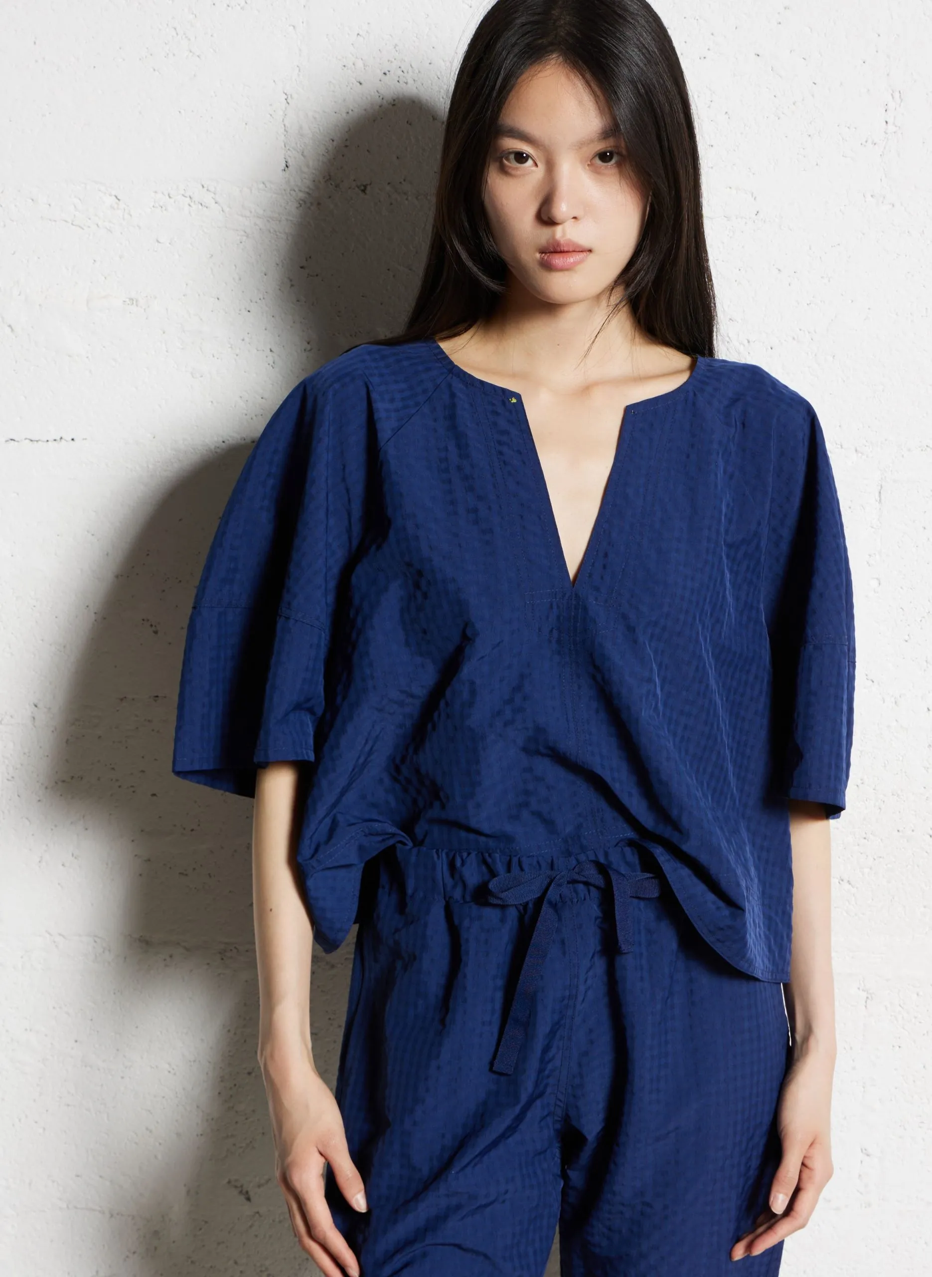 Bluse mit Tunika-Kragen Blau SOPLO