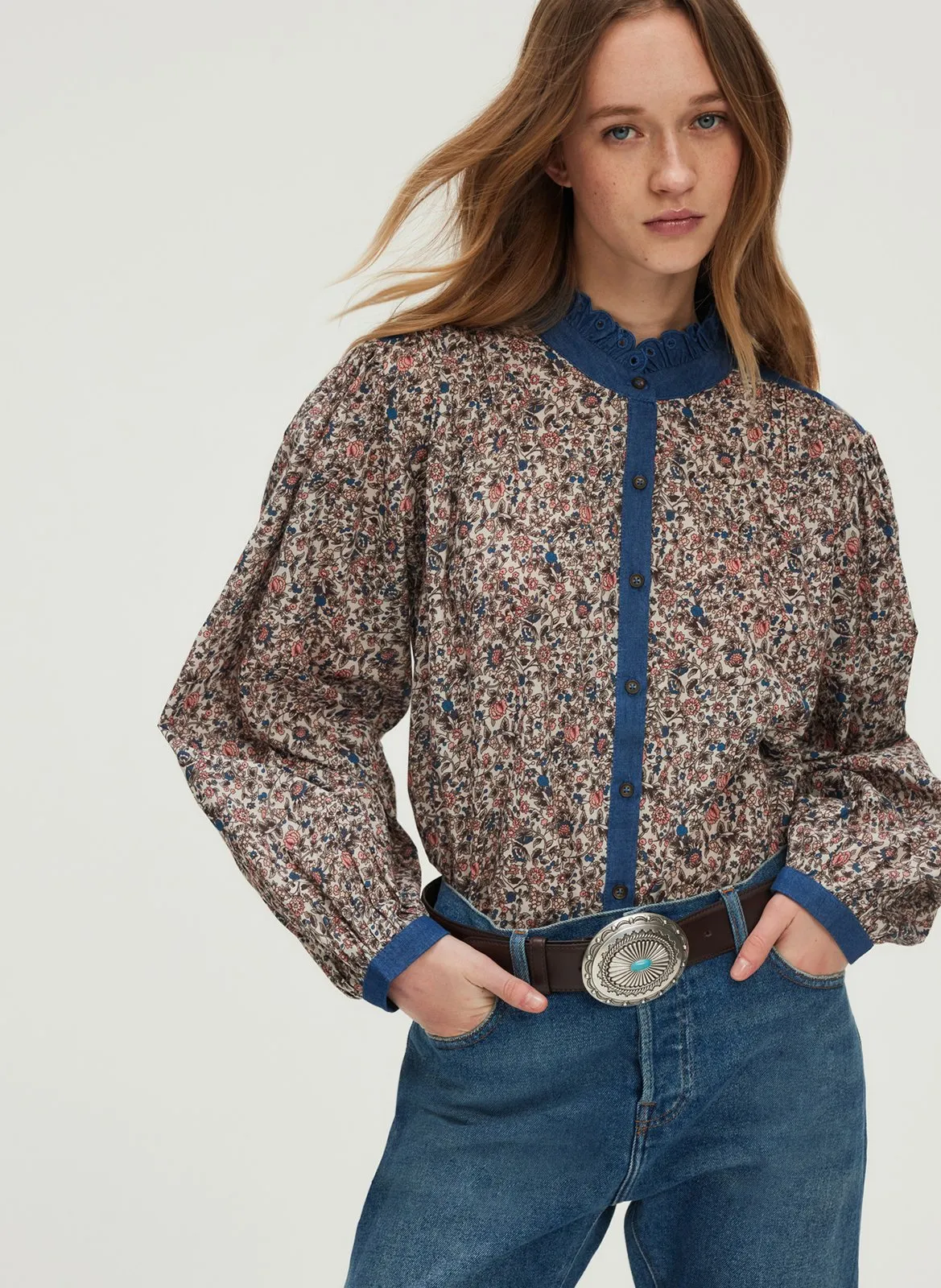 Baumwollbluse mit Stehkragen Beige UTHIA