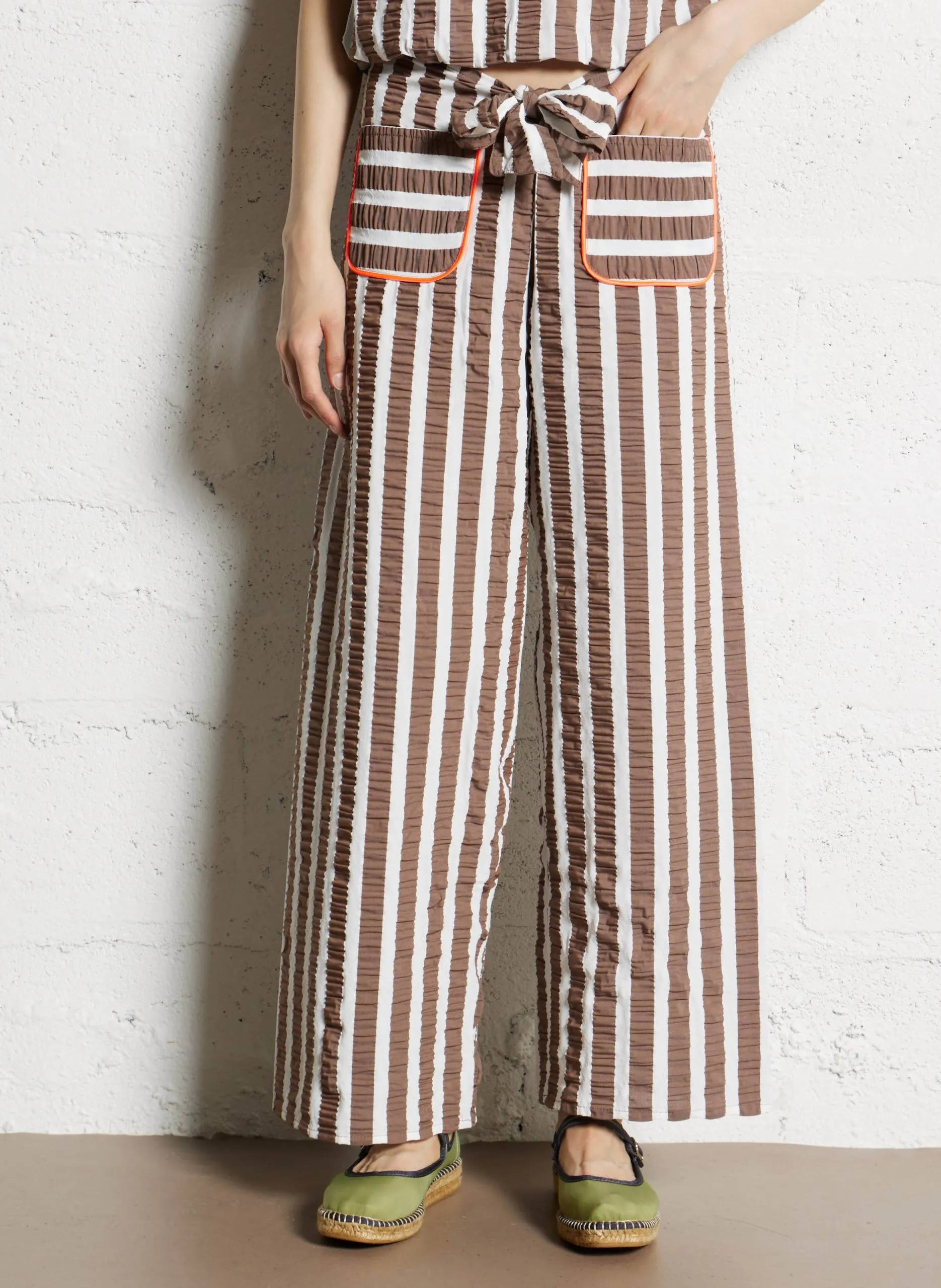 Hose - Gerader Schnitt mit Streifen Braun LAZO