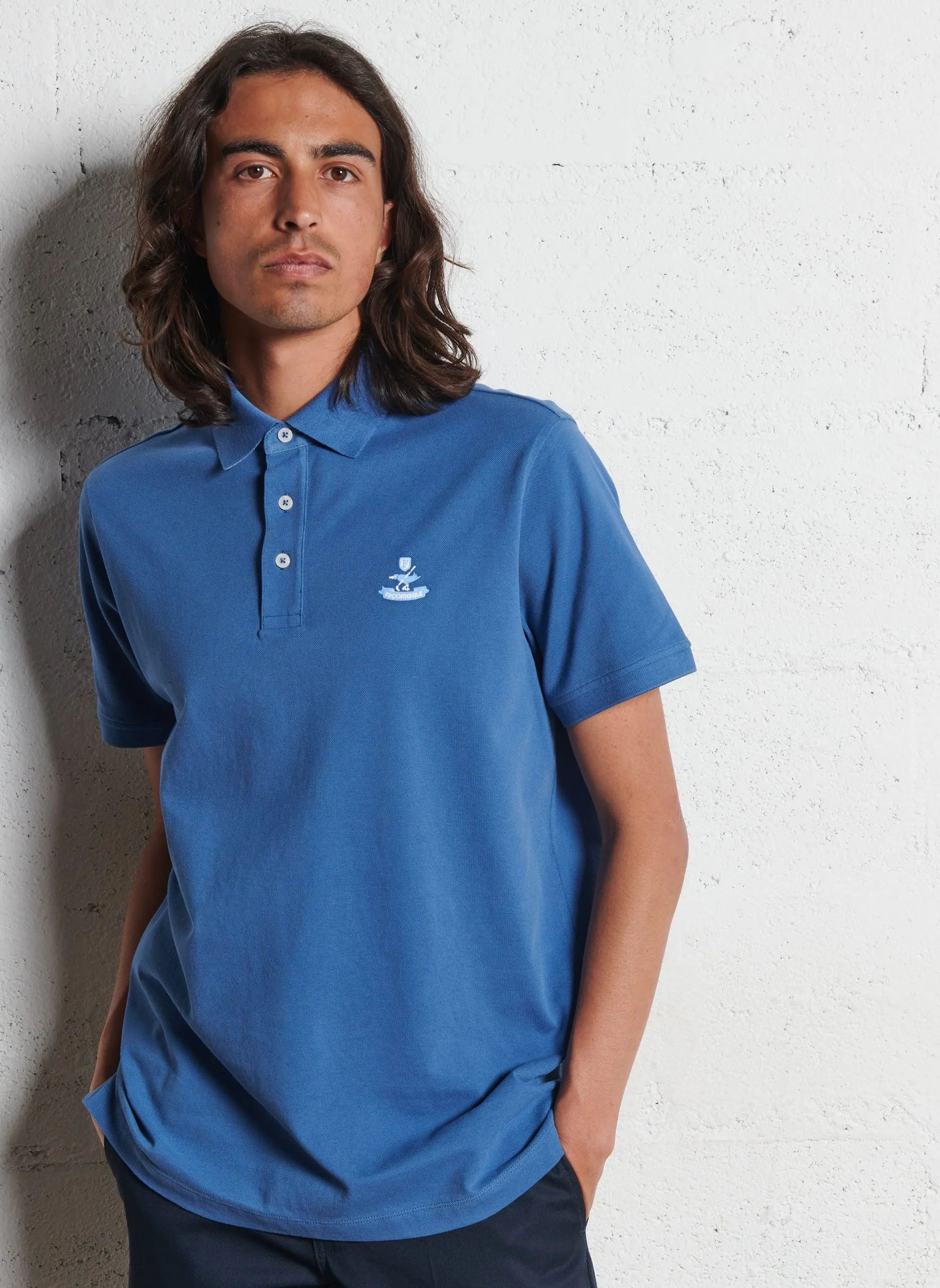 Besticktes Poloshirt aus Baumwolle Blau